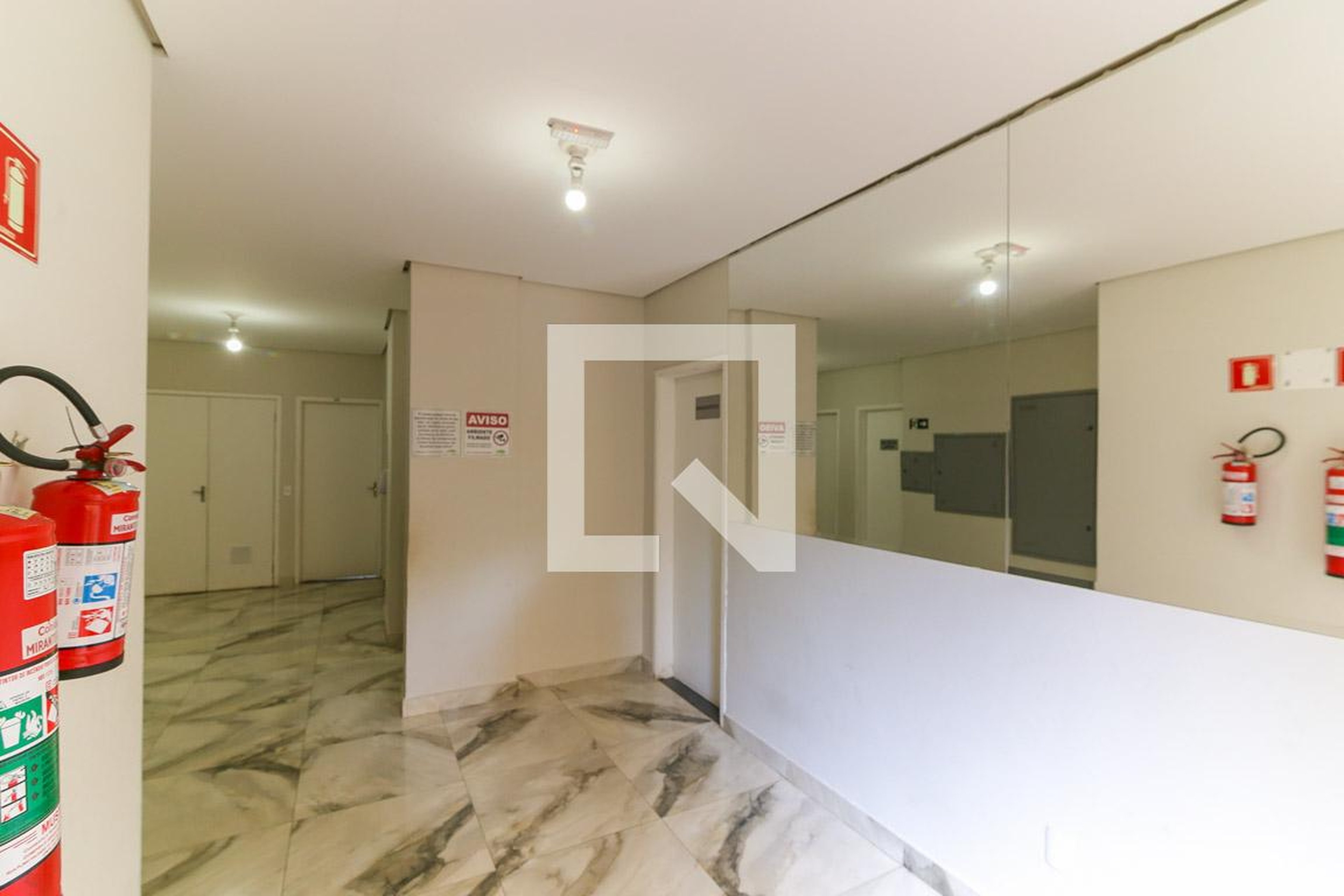 Hall social Condomínio Mirante do Bosque