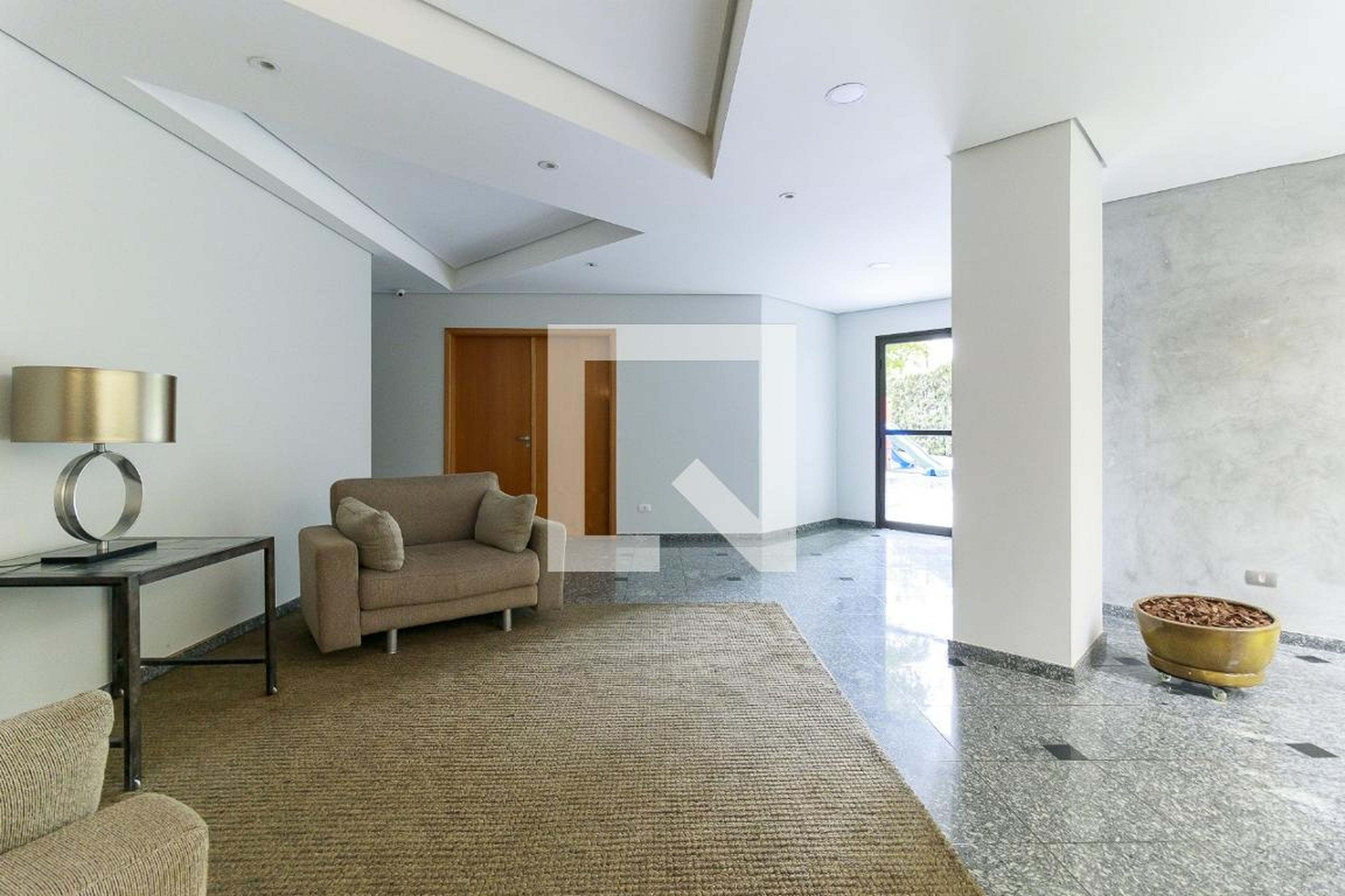 Hall de Entrada - Premium Nebraska