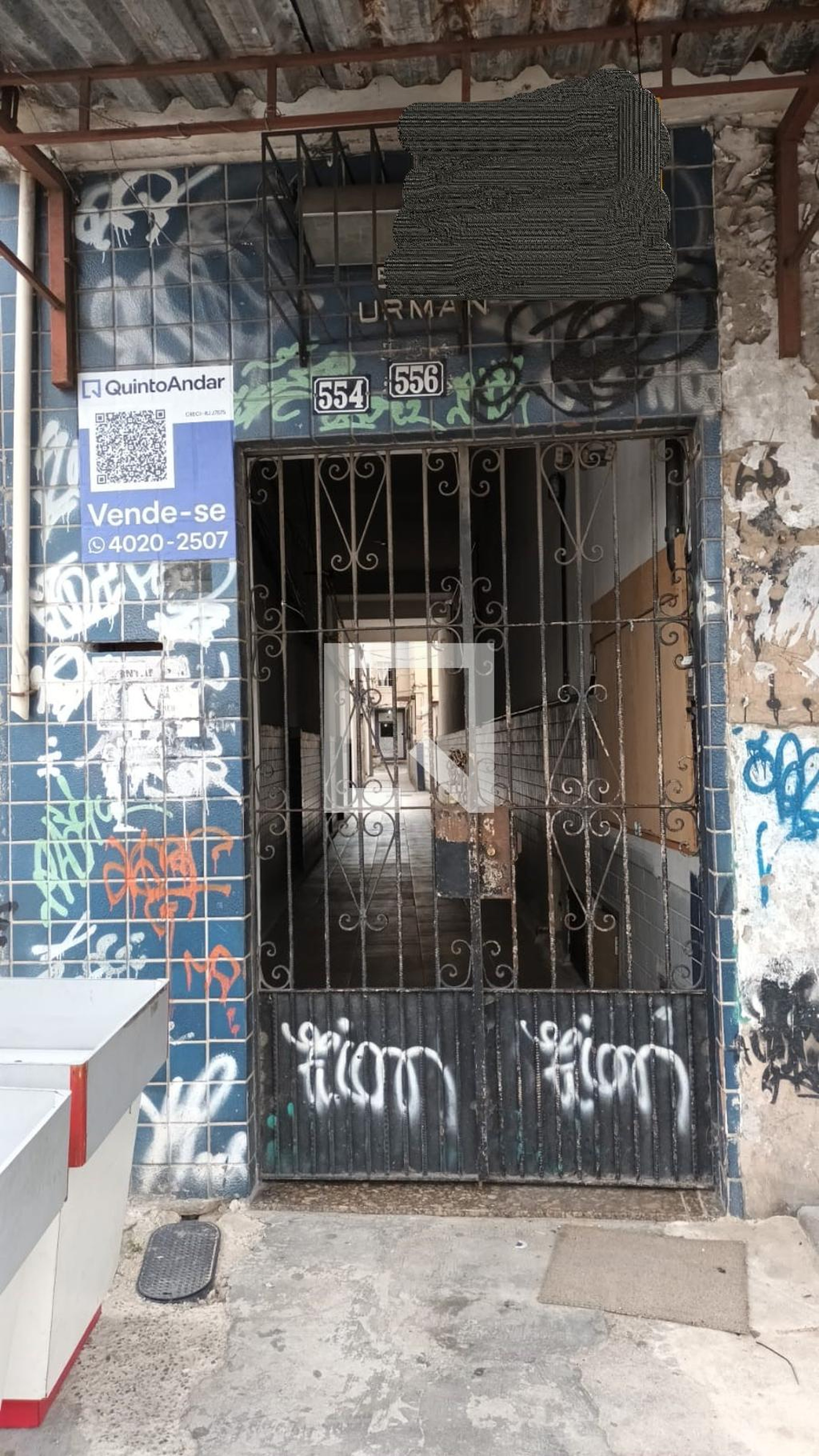 Fachada Condomínio em Rua Carolina Machado, 556