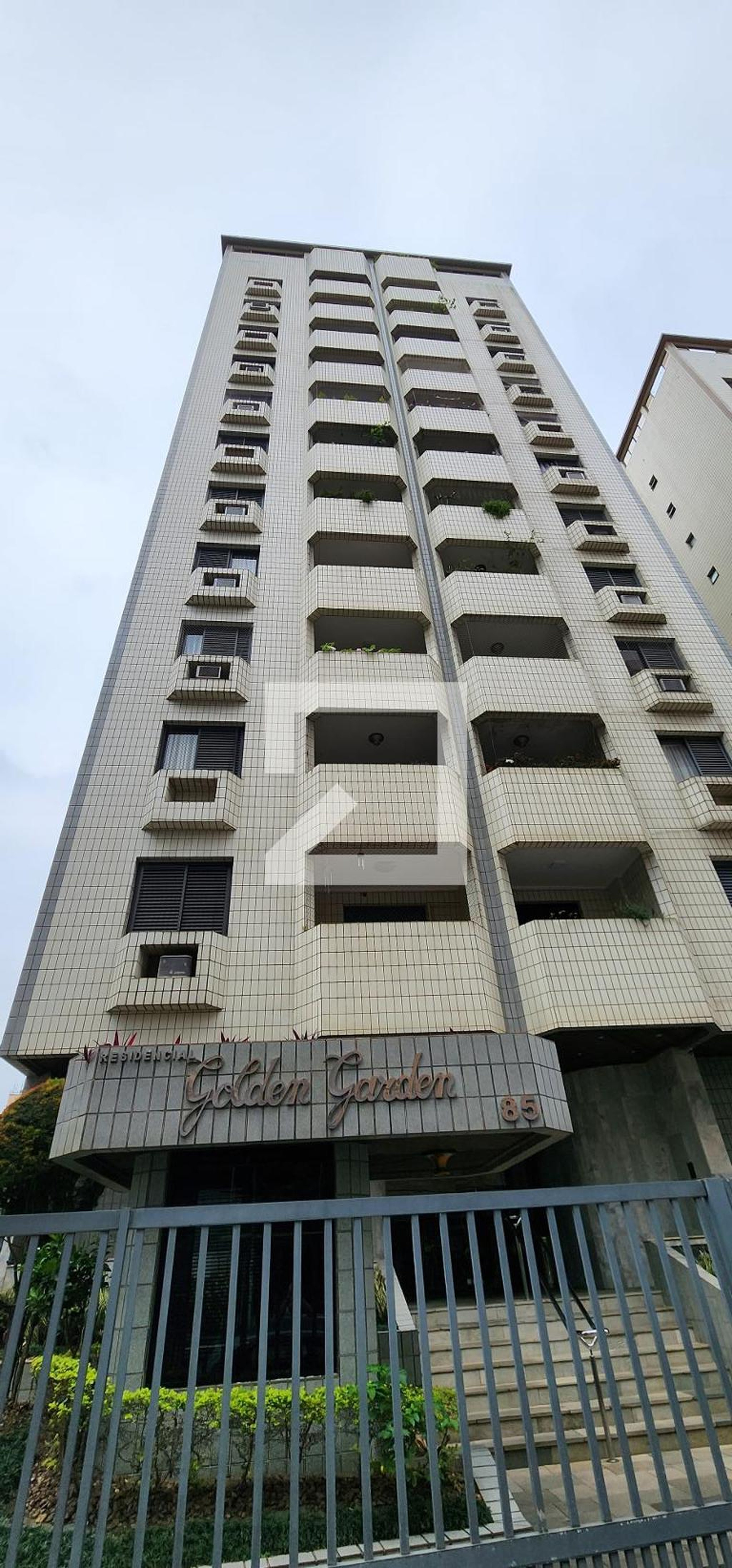 Fachada do Prédio Condomínio Golden Garden