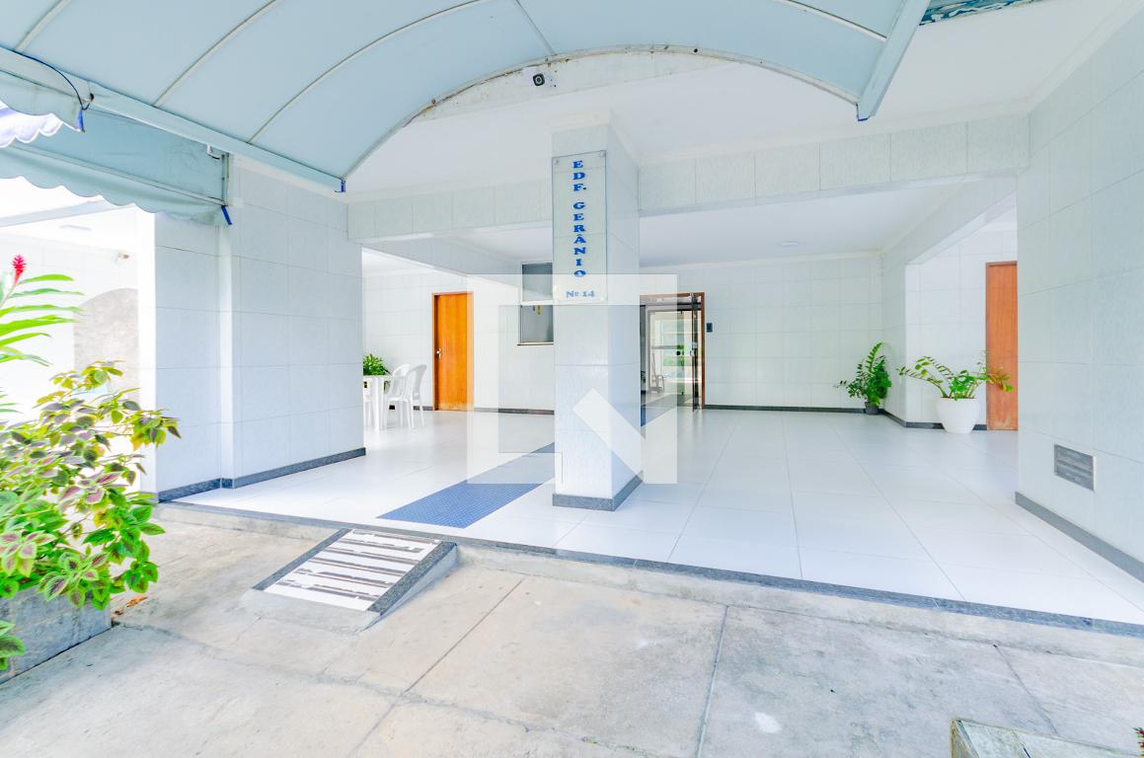 Entrada - Edifício Gerânio Vale das Flores
