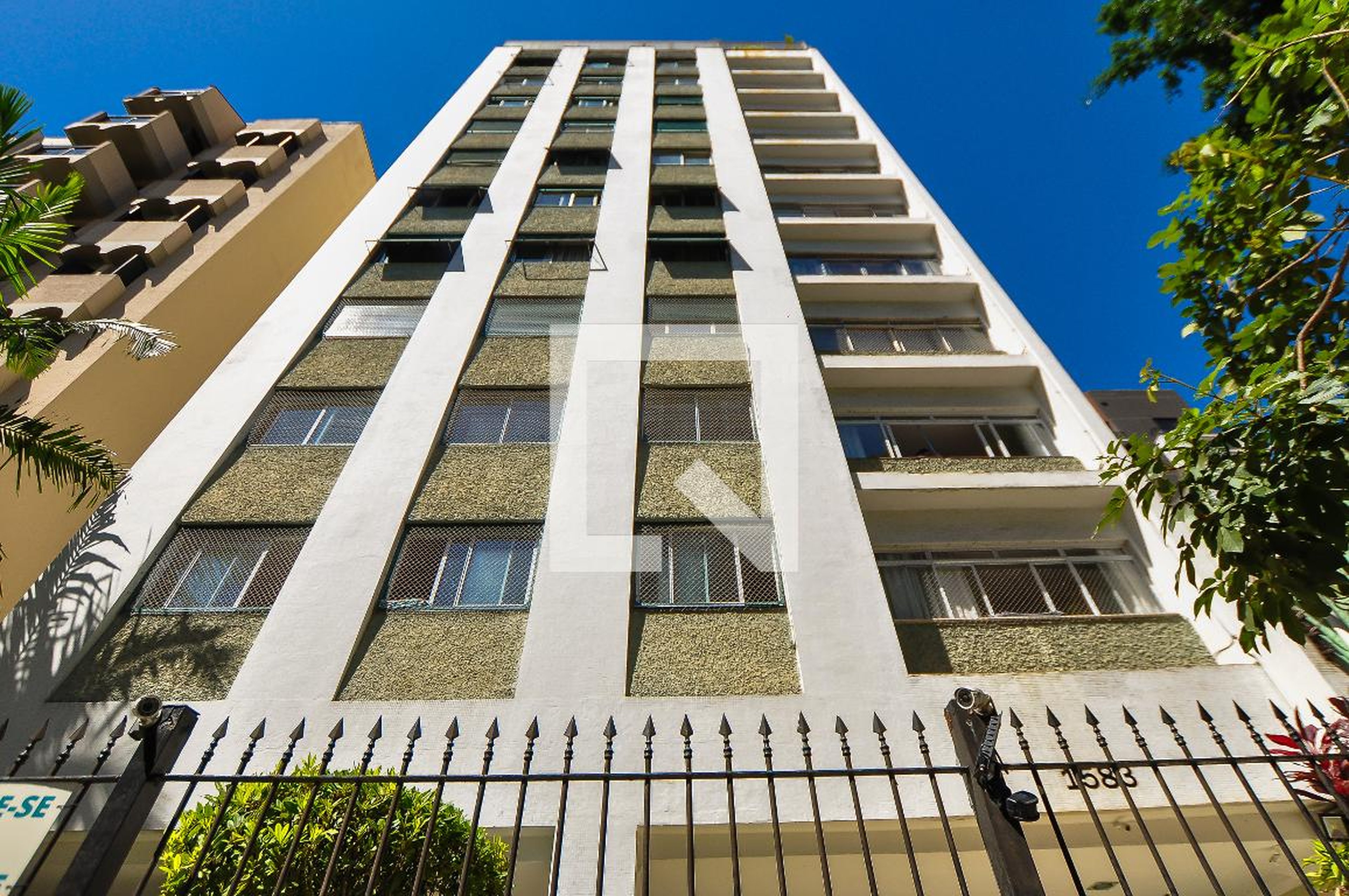 Fachada Condomínio Edifico Márcia Teixeira