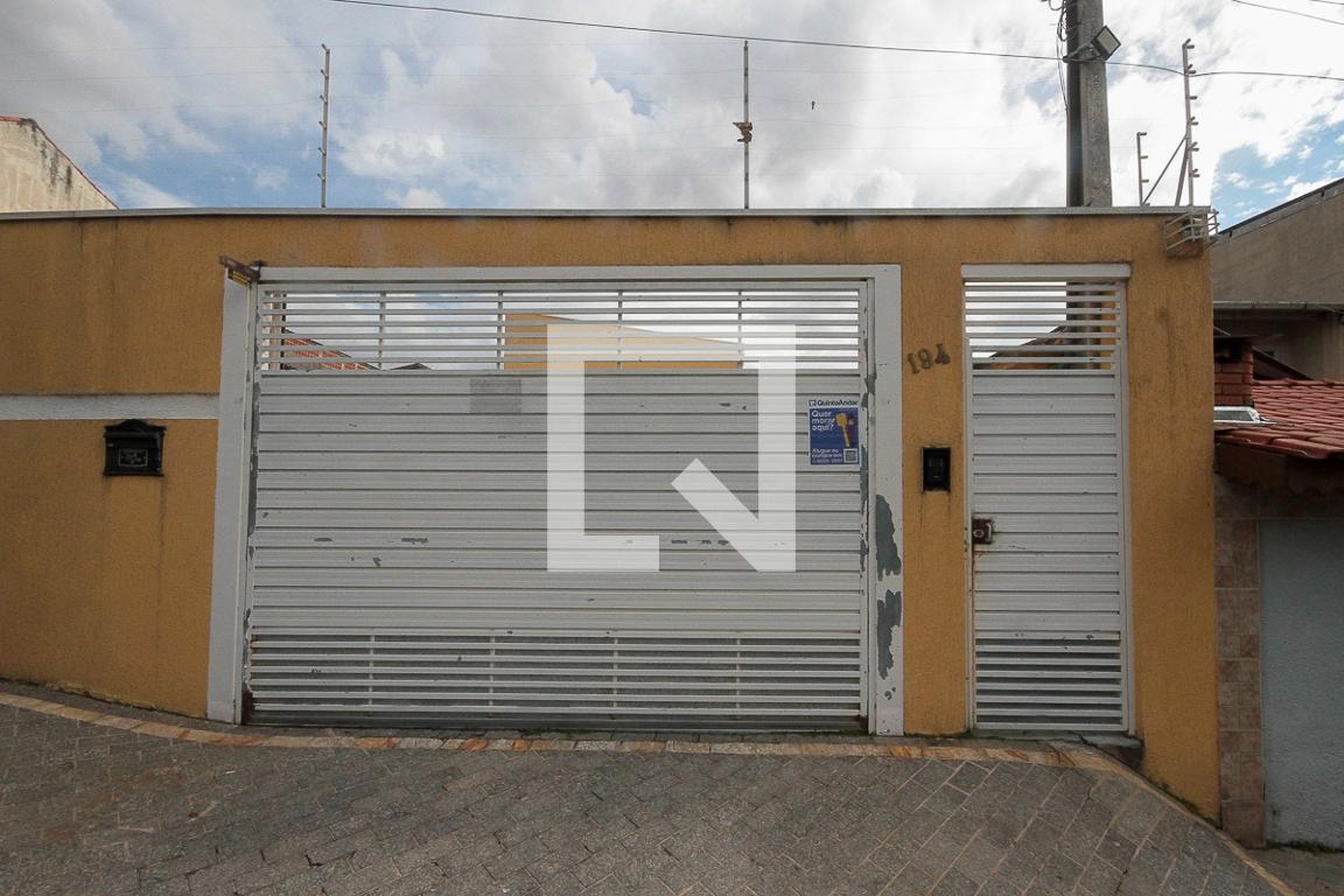 Fachada Condomínio Parigot Leste