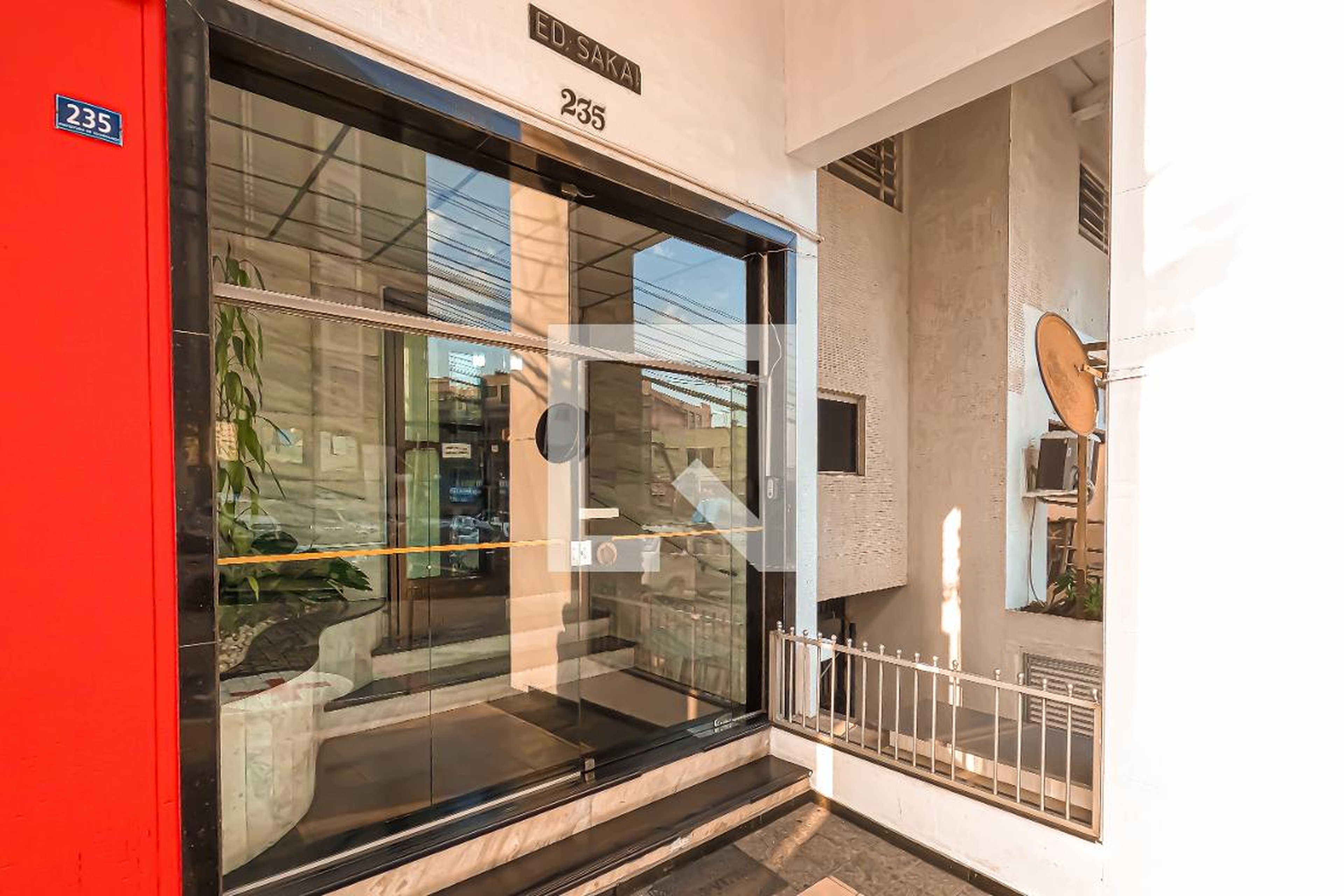 Entrada do prédio - Sakai