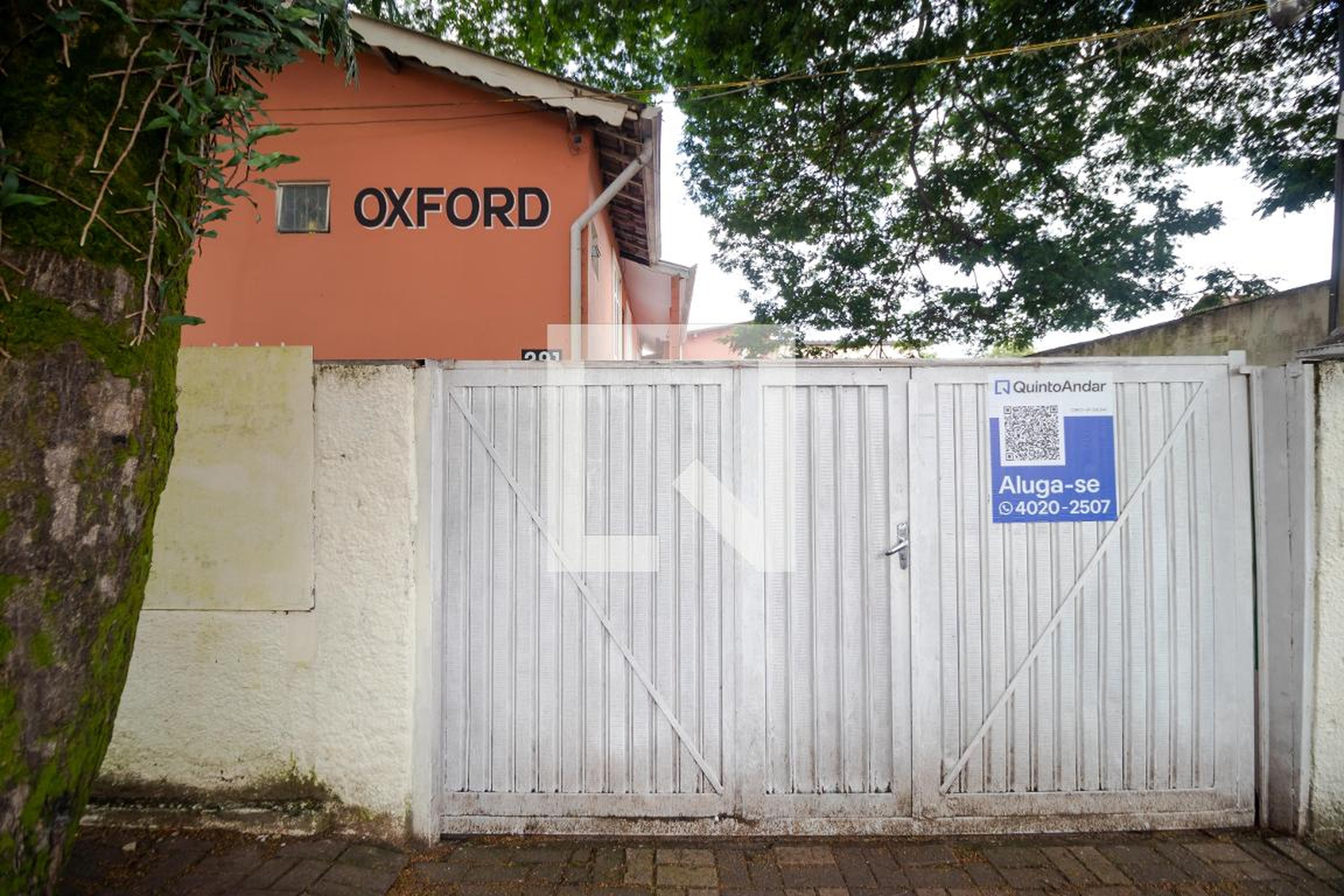 Fachada Condomínio em Rua Carlos Diniz Leitão, 291