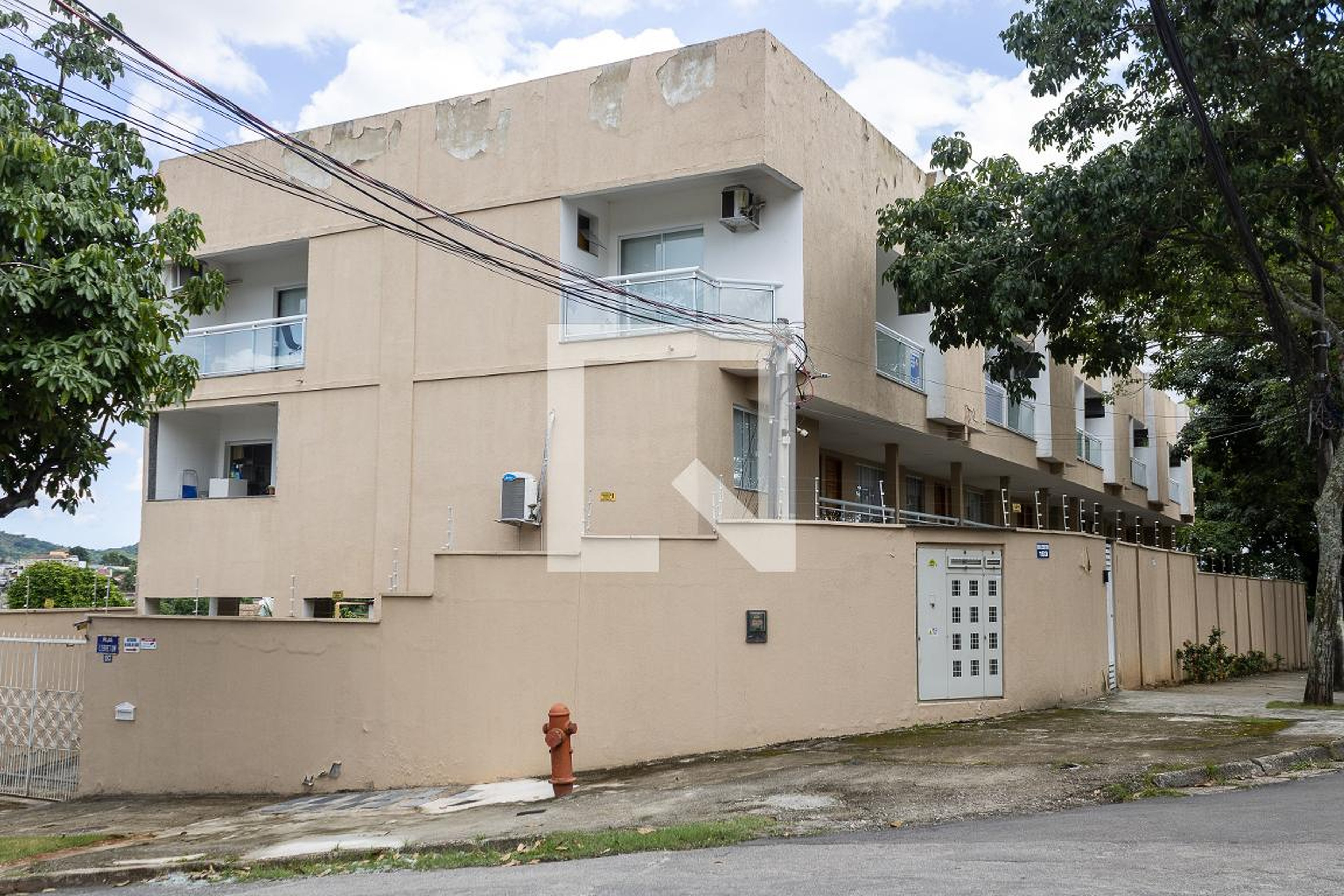 Fachada do Prédio Condomínio em Rua Lebreton, 193