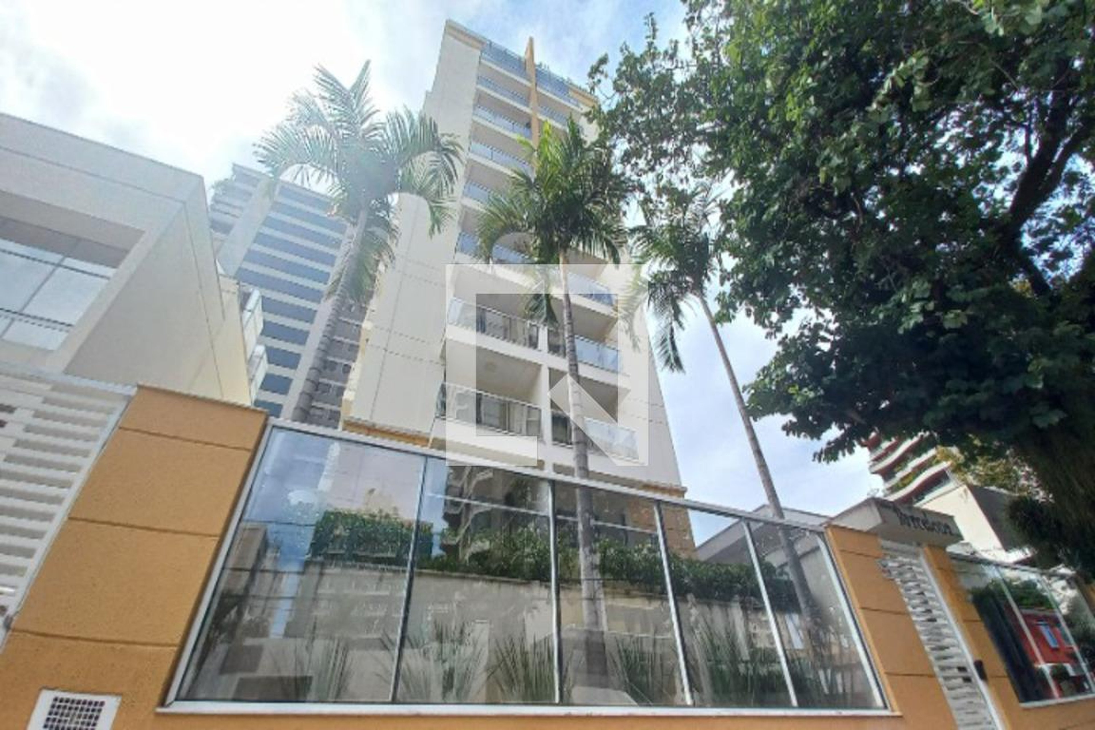 Fachada do Prédio Condomínio Barcelona