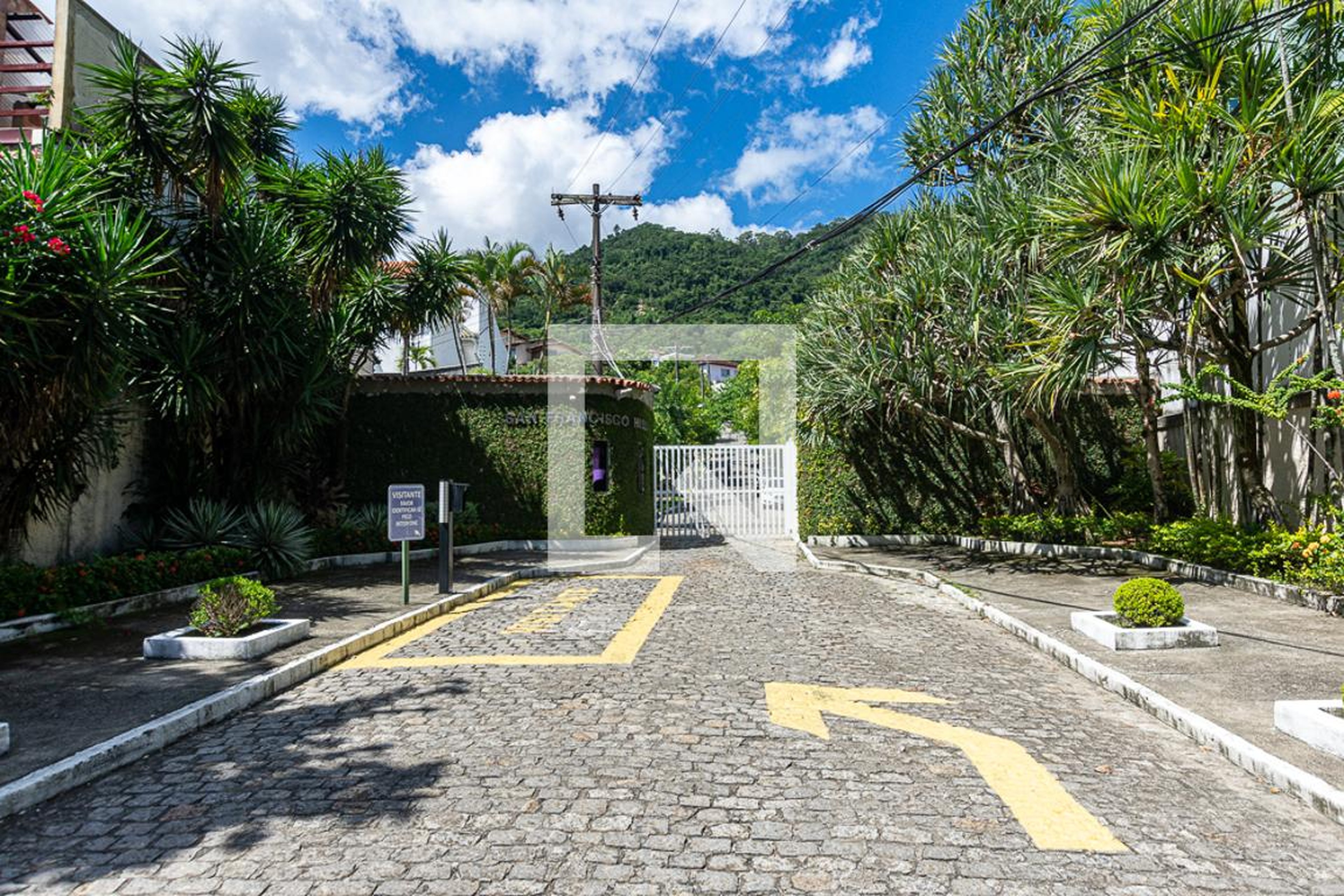 Fachada Condomínio em Avenida Rui Barbosa, 286