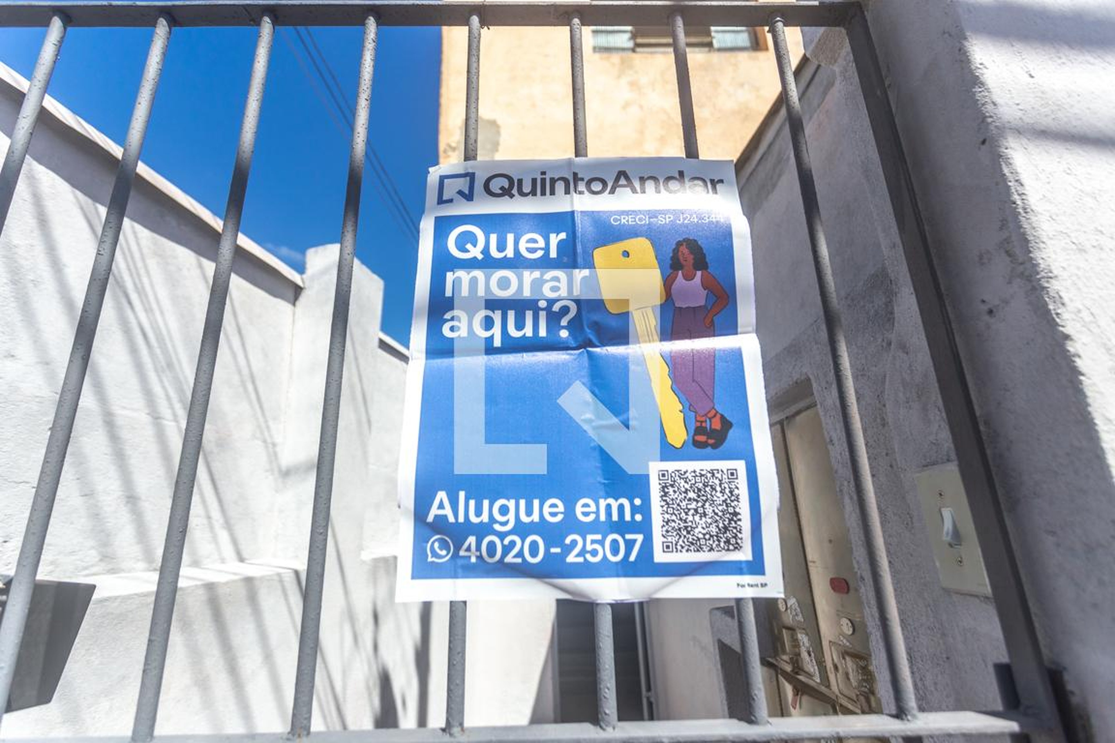 Fachada Condomínio em Rua Argia, 801