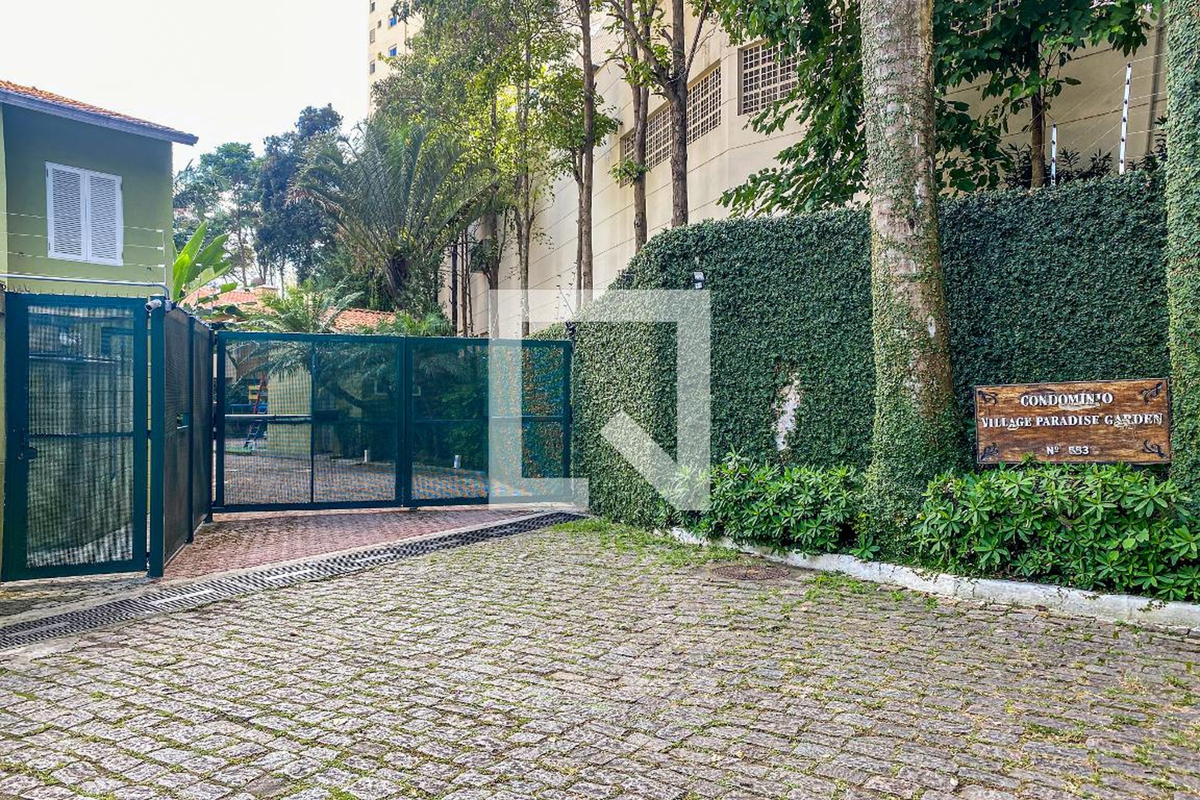 Fachada Condomínio Village Paradise Garden