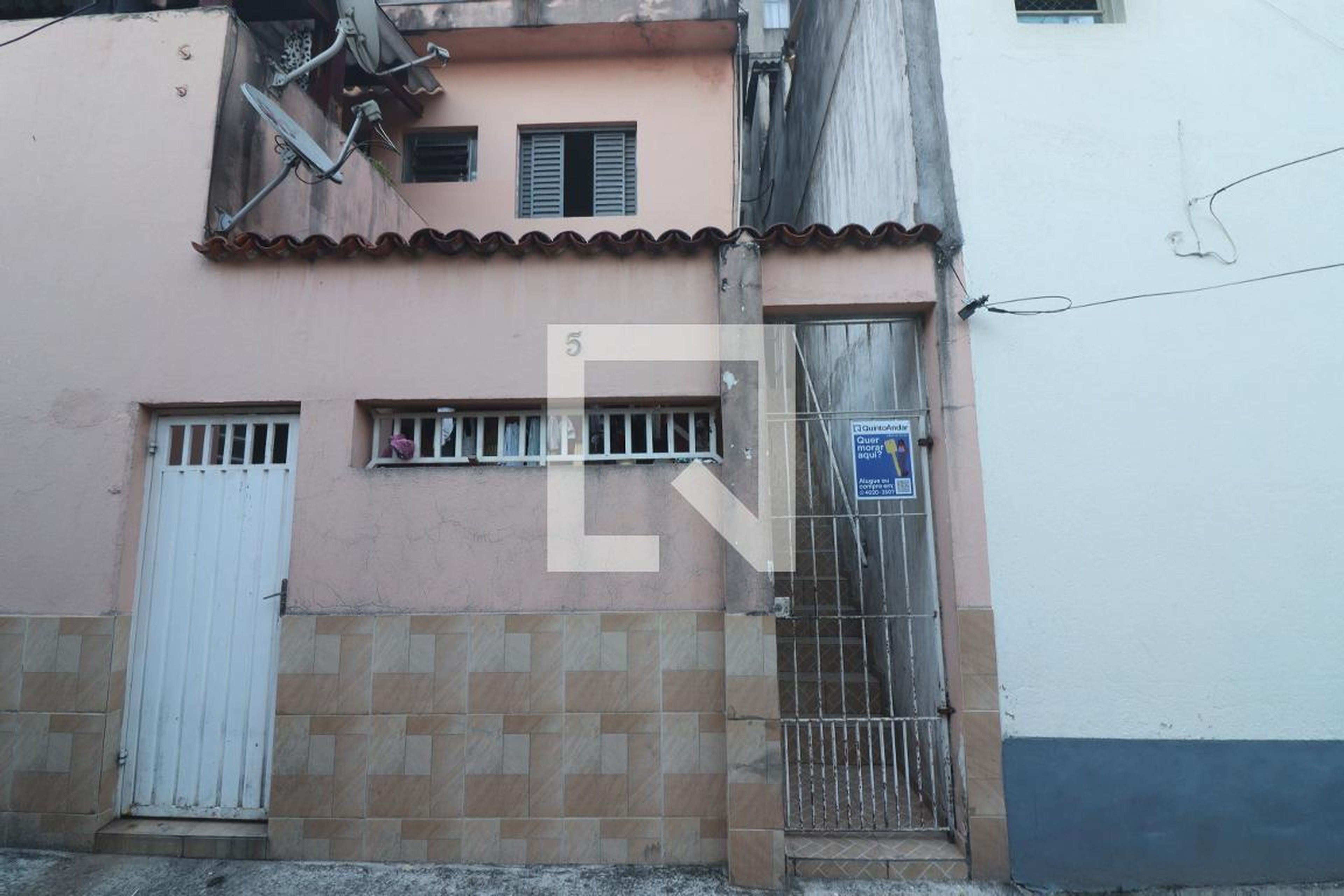 Fachada Condomínio em Rua Santa Ângela, 1033