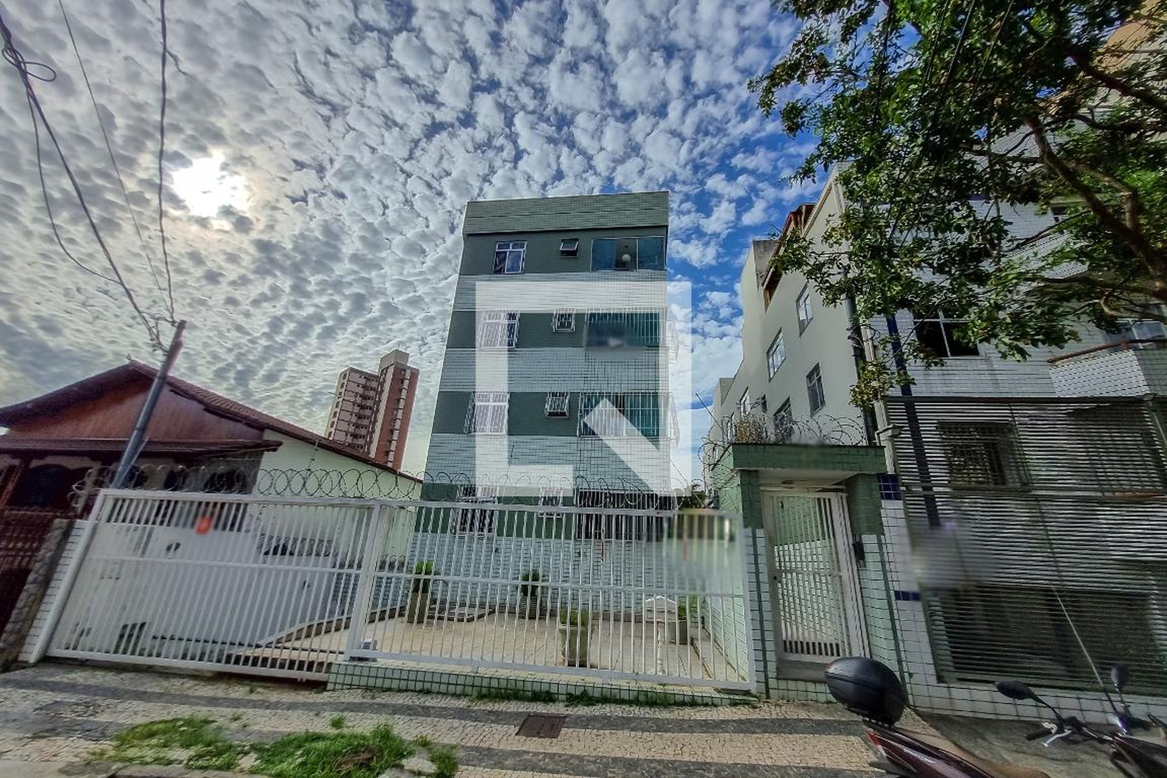 Fachada Condomínio Amsterda