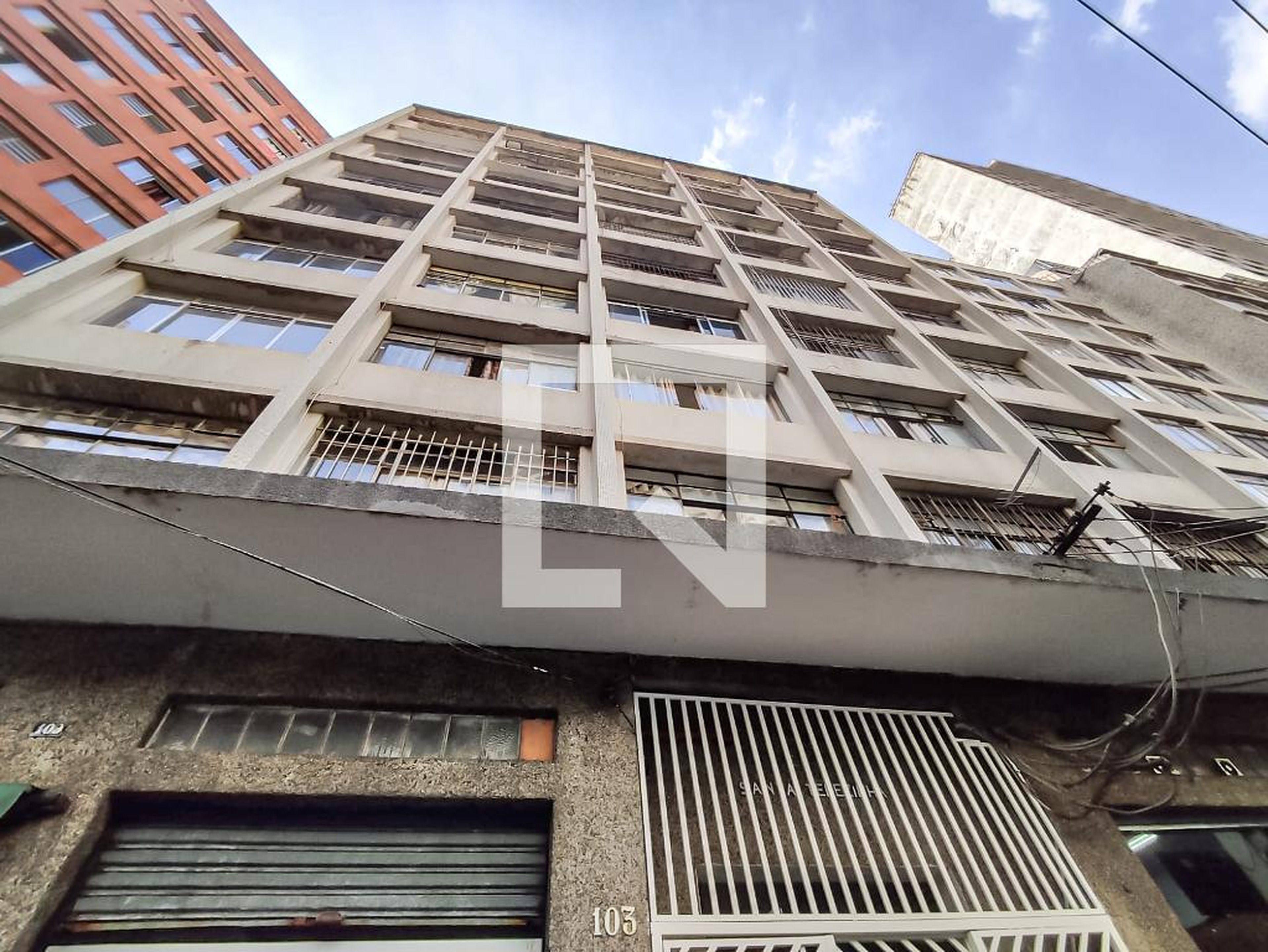 Fachada do Prédio Edifício Santa Terezinha