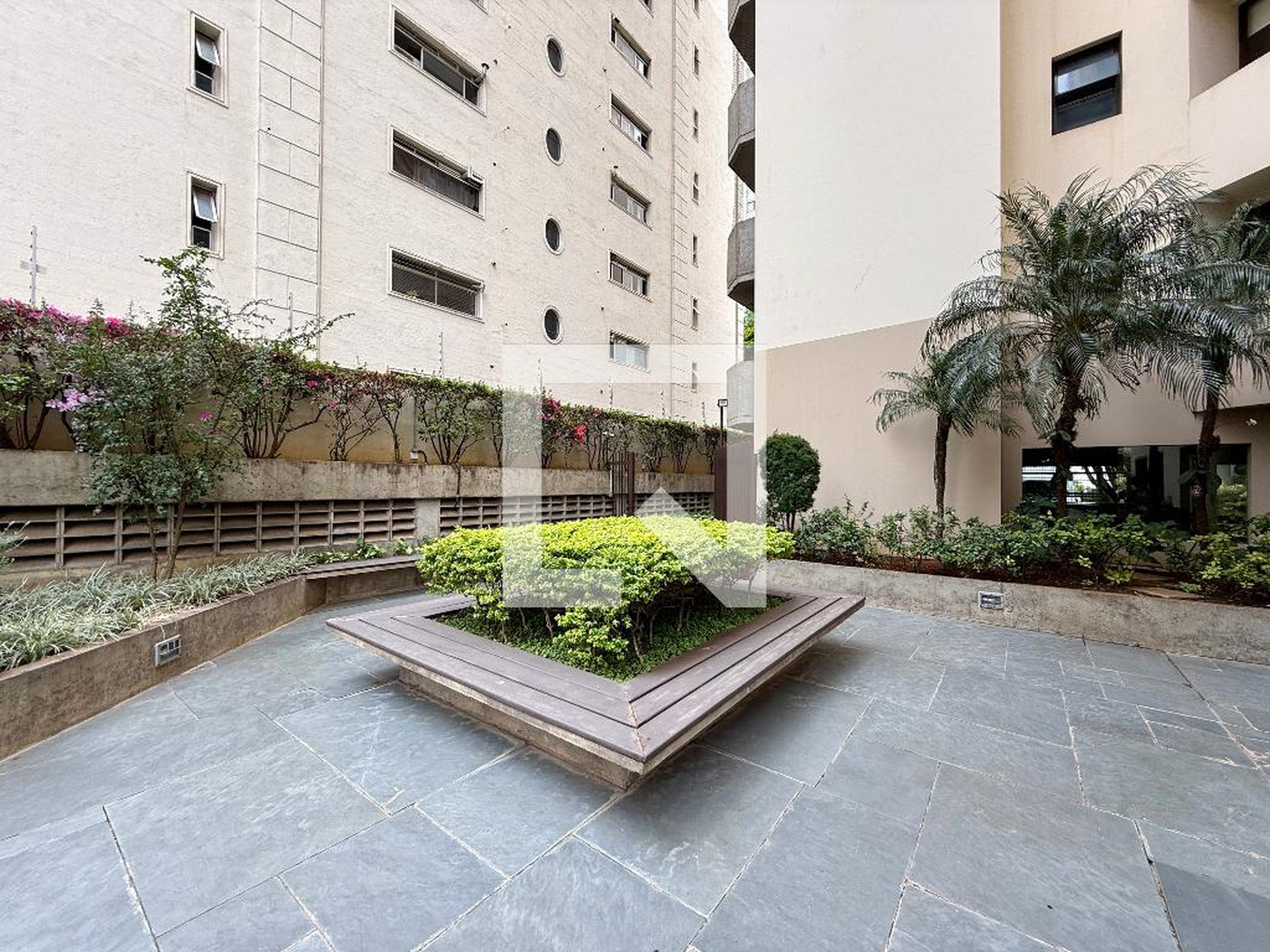 Área comum - Lucia Helena