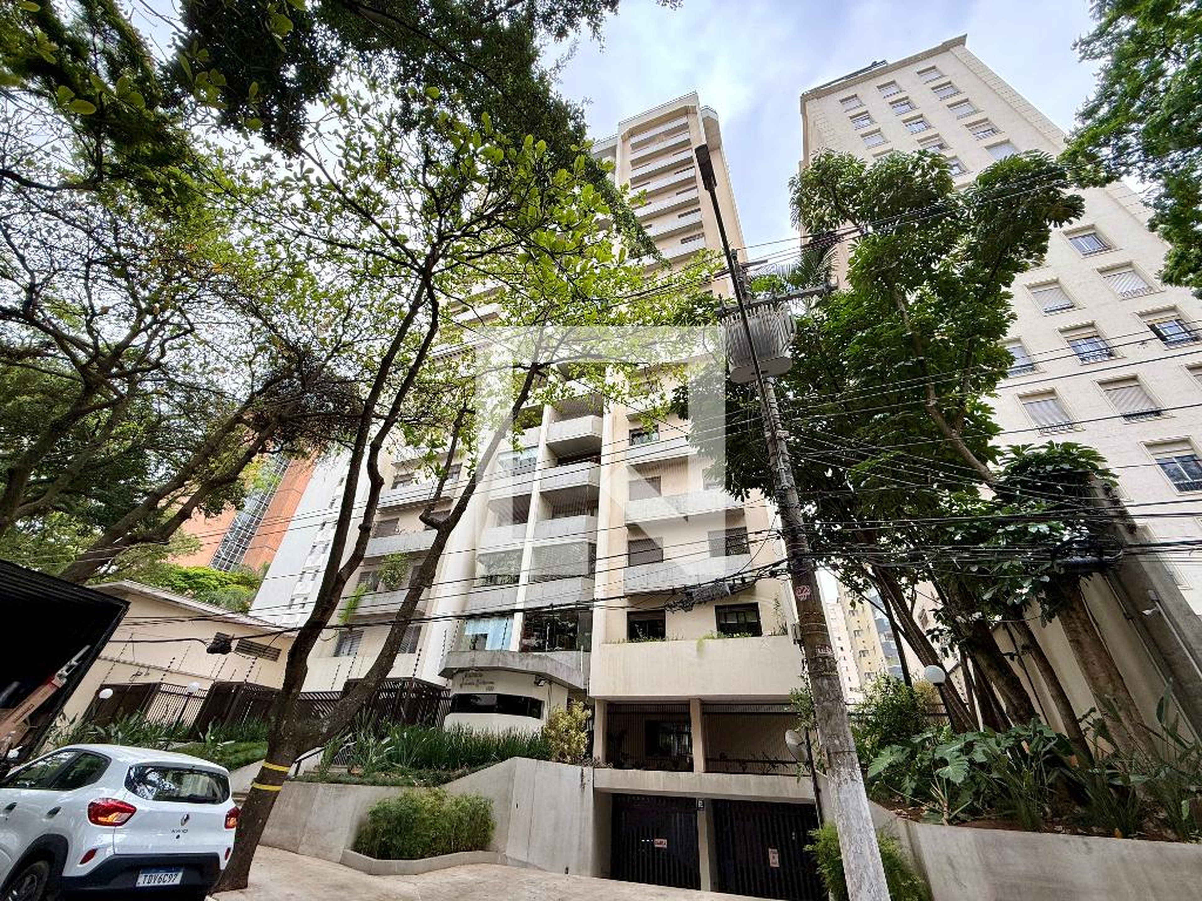 Fachada Condomínio Lucia Helena