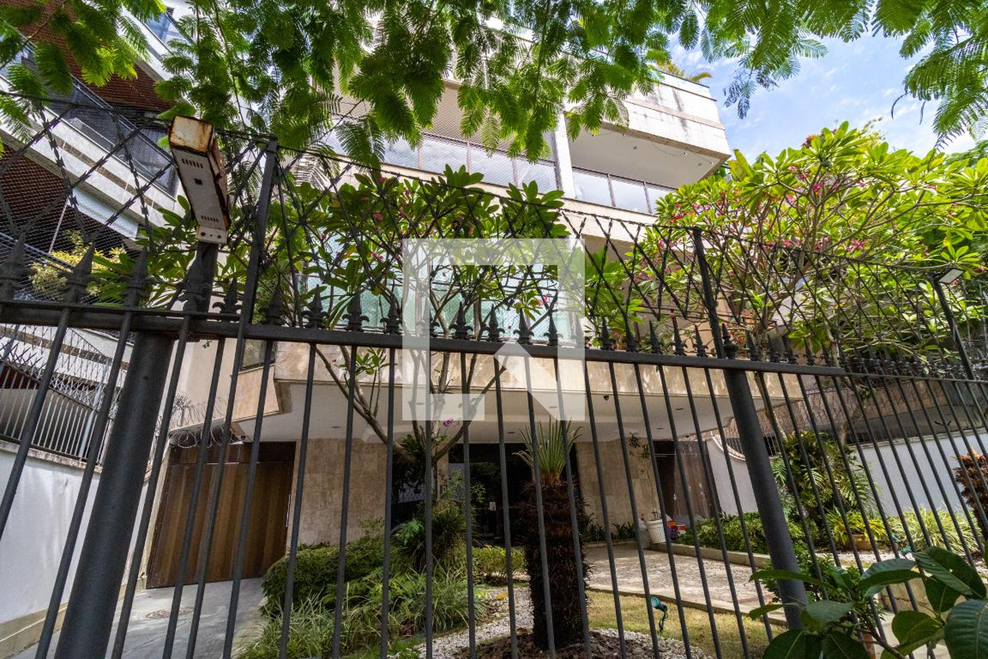 Fachada Condomínio Jardim Oceanico