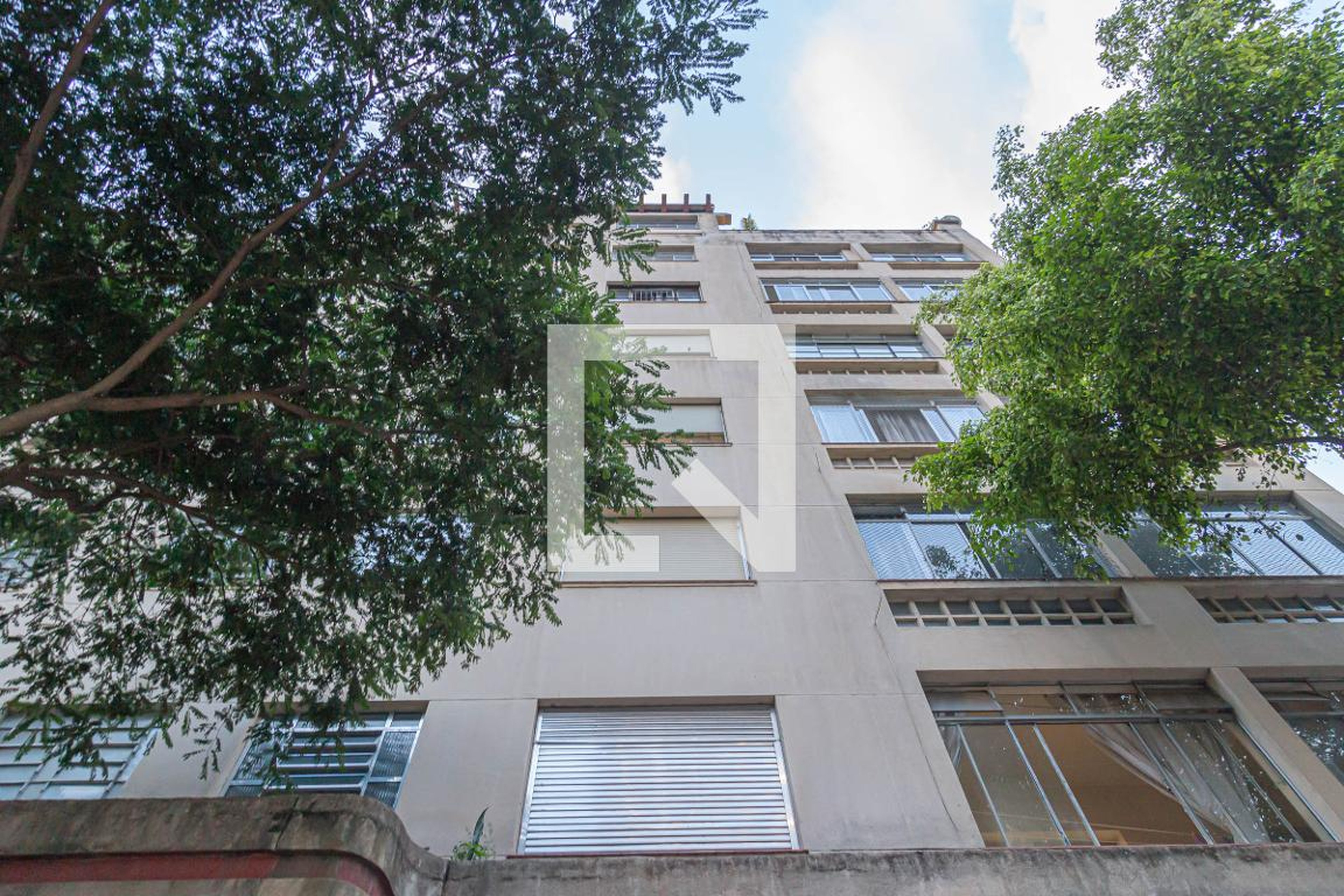 Fachada do Prédio Condomínio Ana Francisca