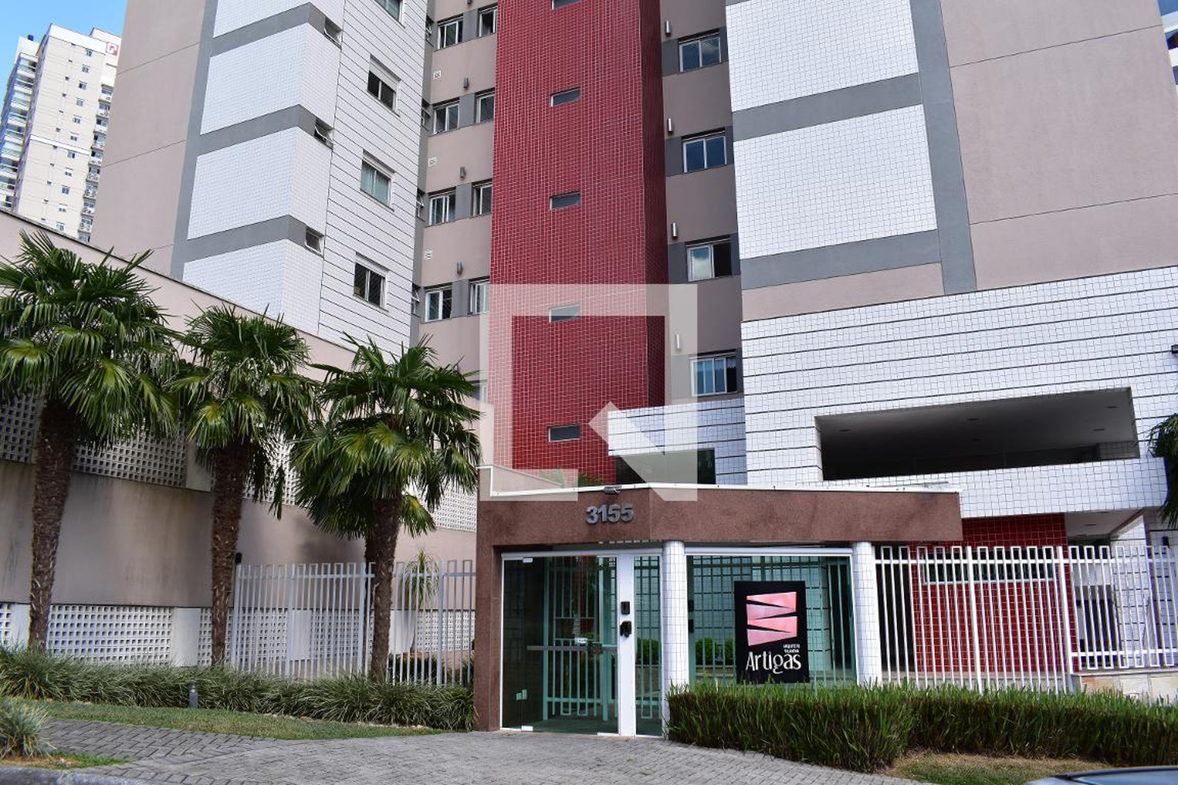 Fachada do condomínio Condomínio Arquiteto Vila Nova Artigas