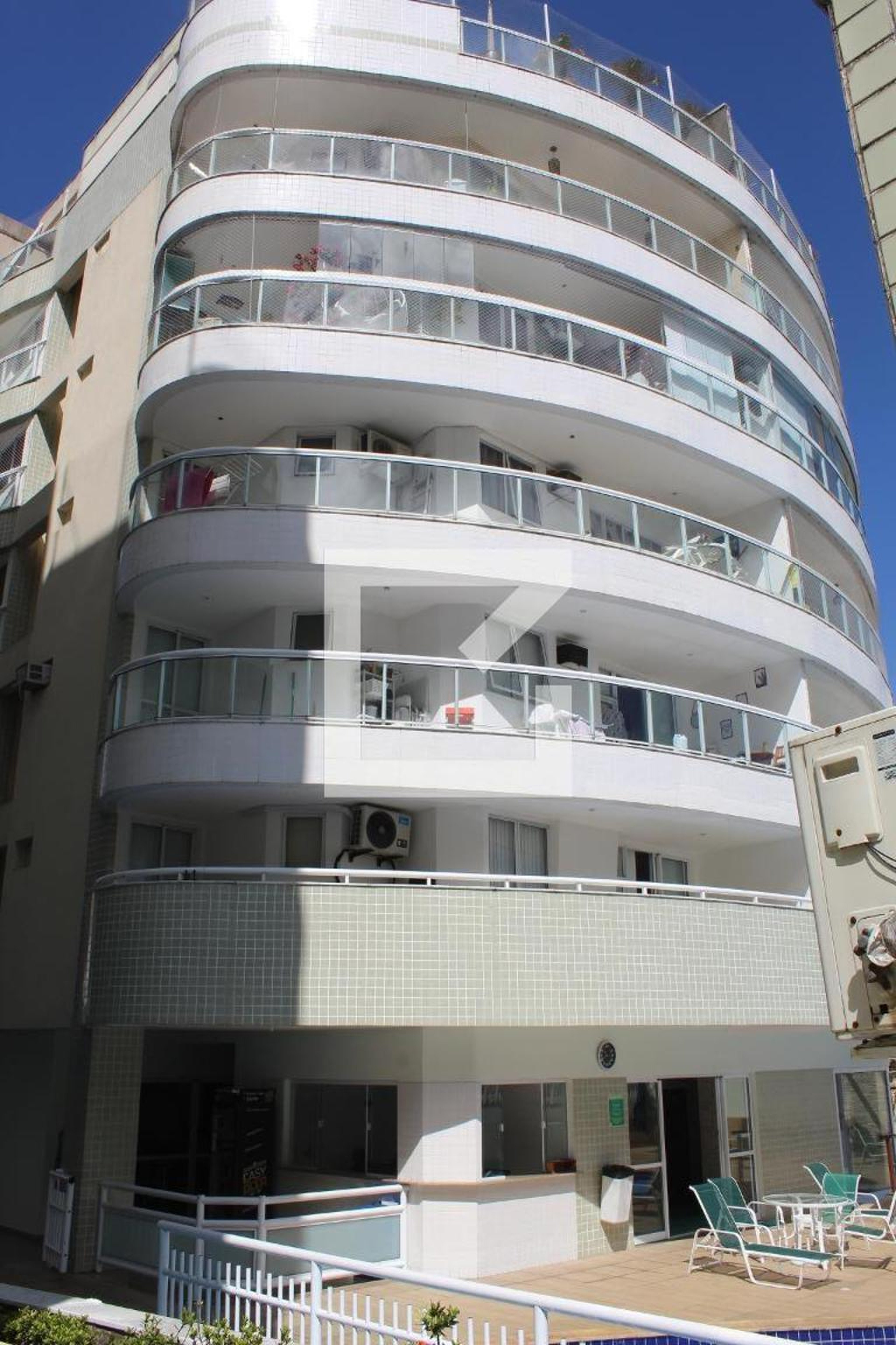 Prédio Condomínio Colors