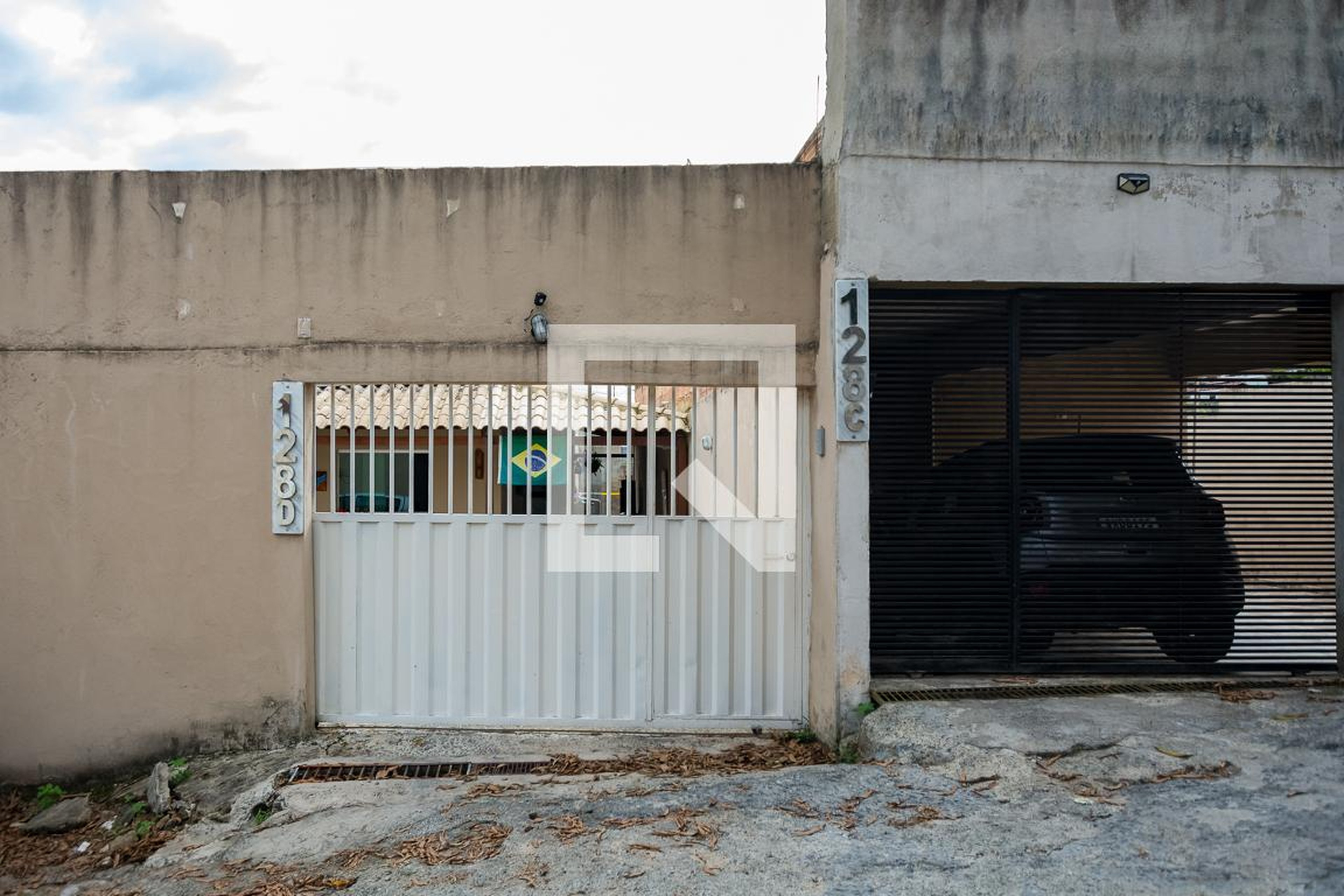 Fachada Condomínio em Rua Rodeio, 128