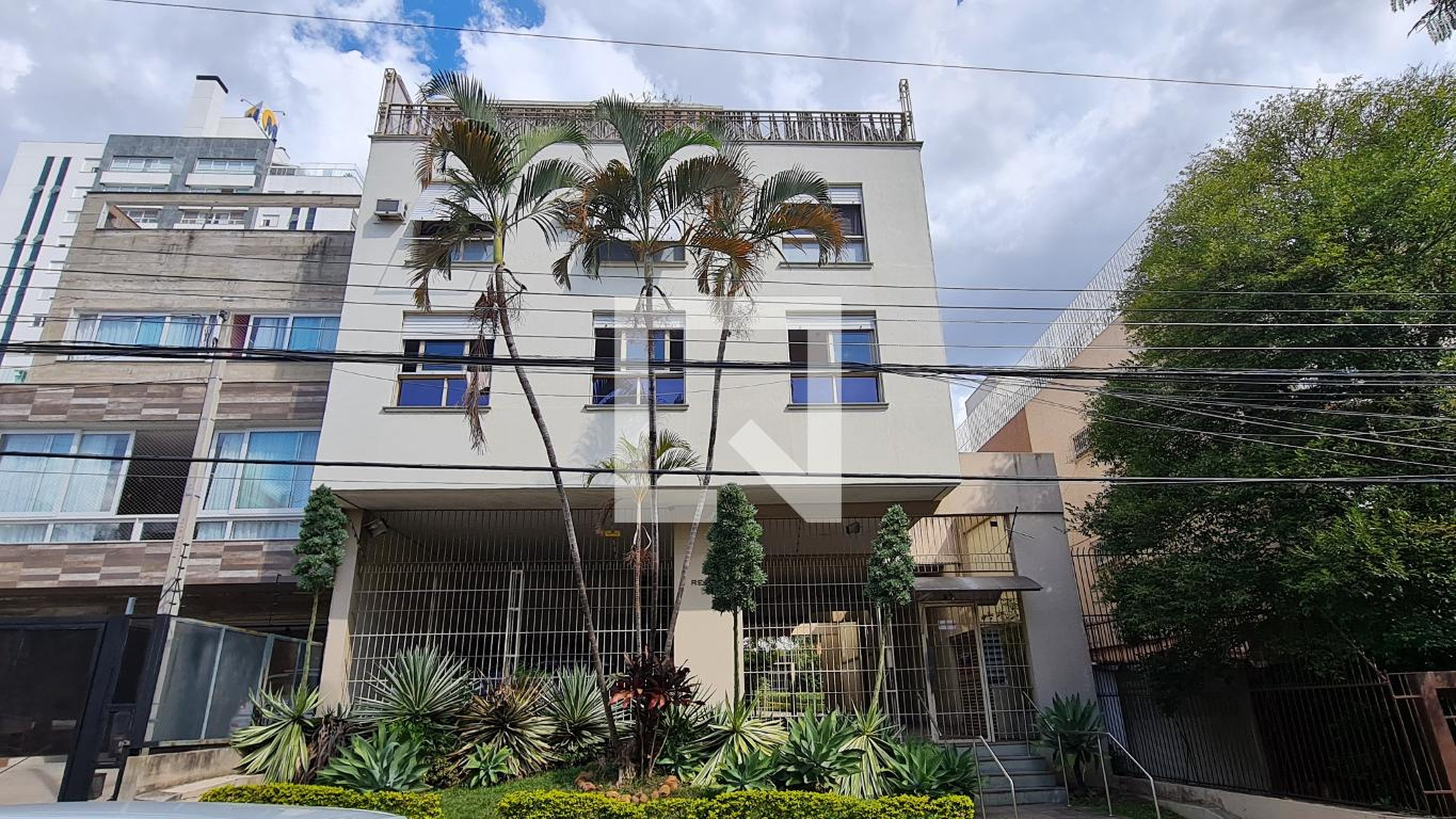 Fachada do prédio Condomínio Renato