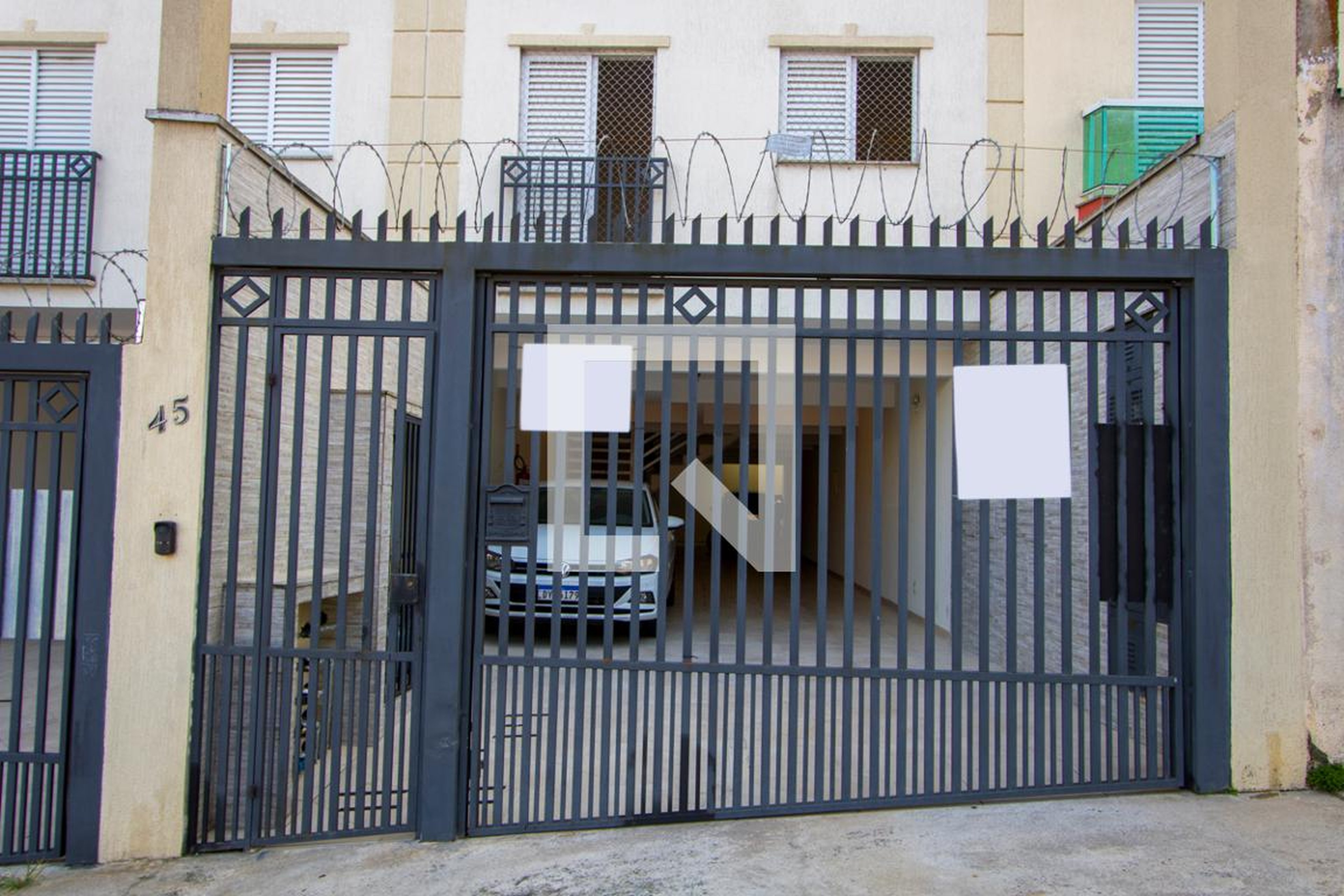 Fachada Condomínio em Rua Pádua, 45