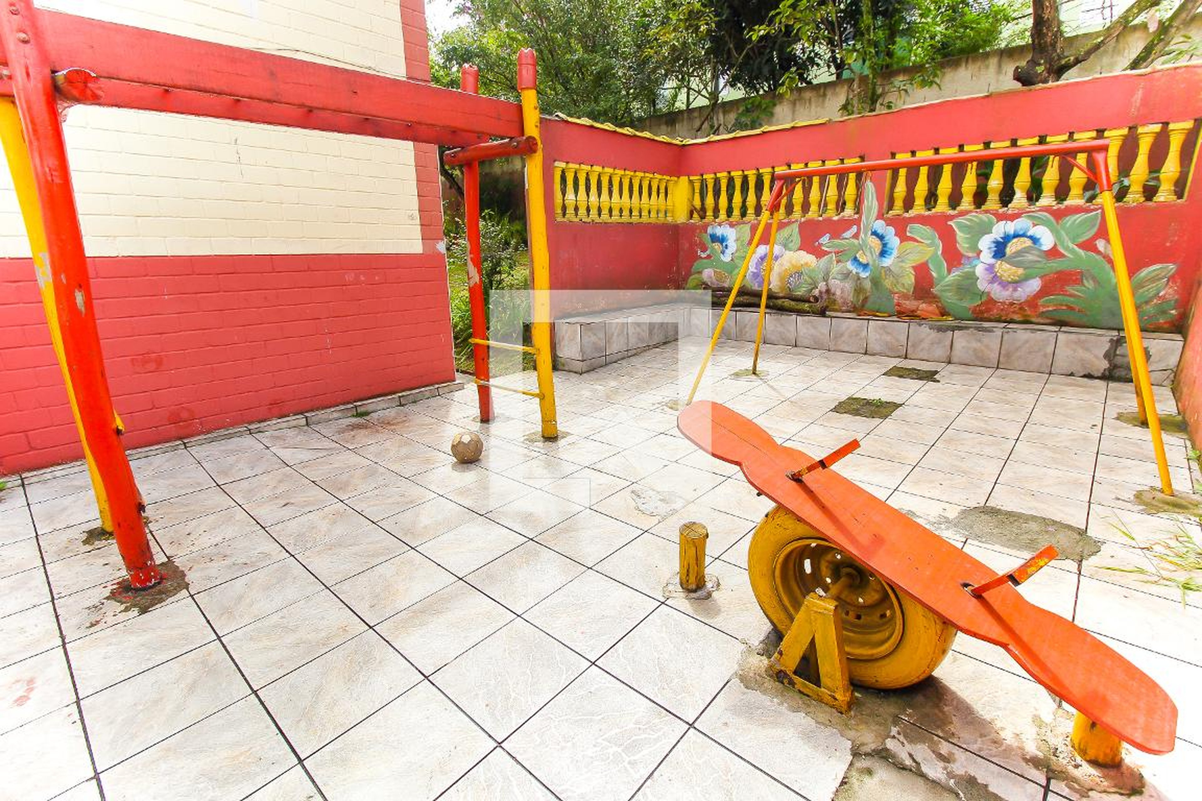 Playground - Papoulas II