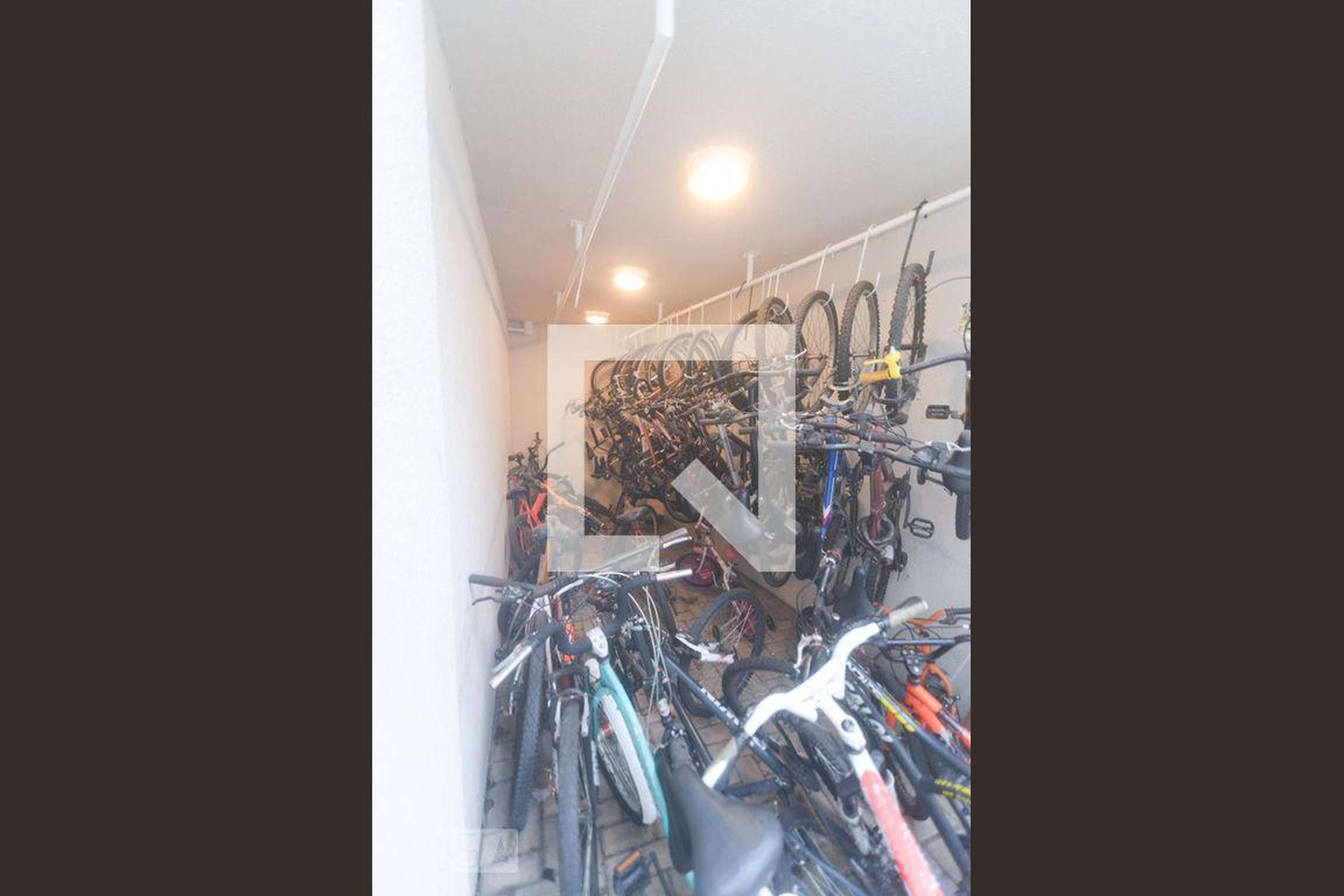 Bicicletario - Edifício Evolução
