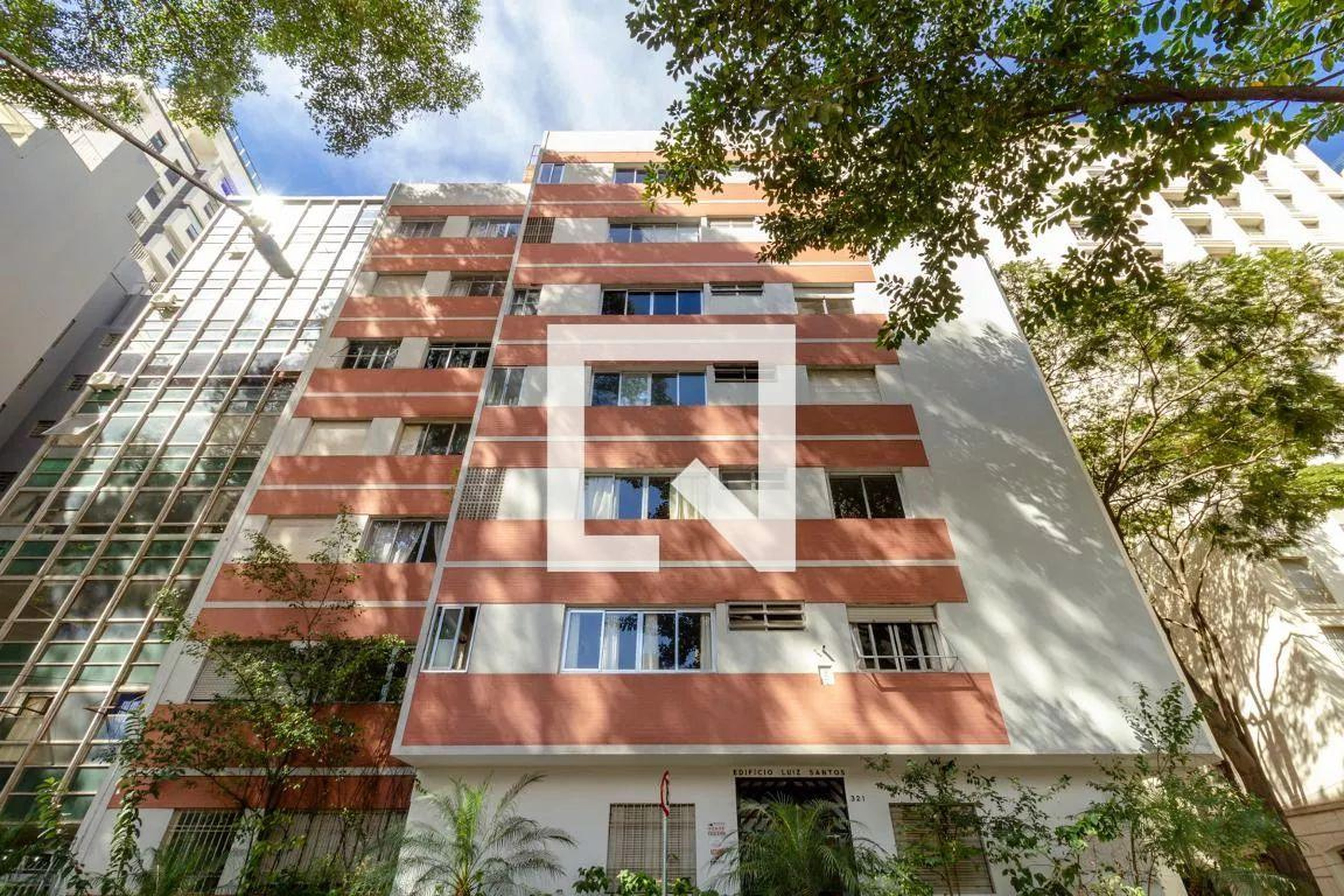 Fachada Condomínio Luiz Santos