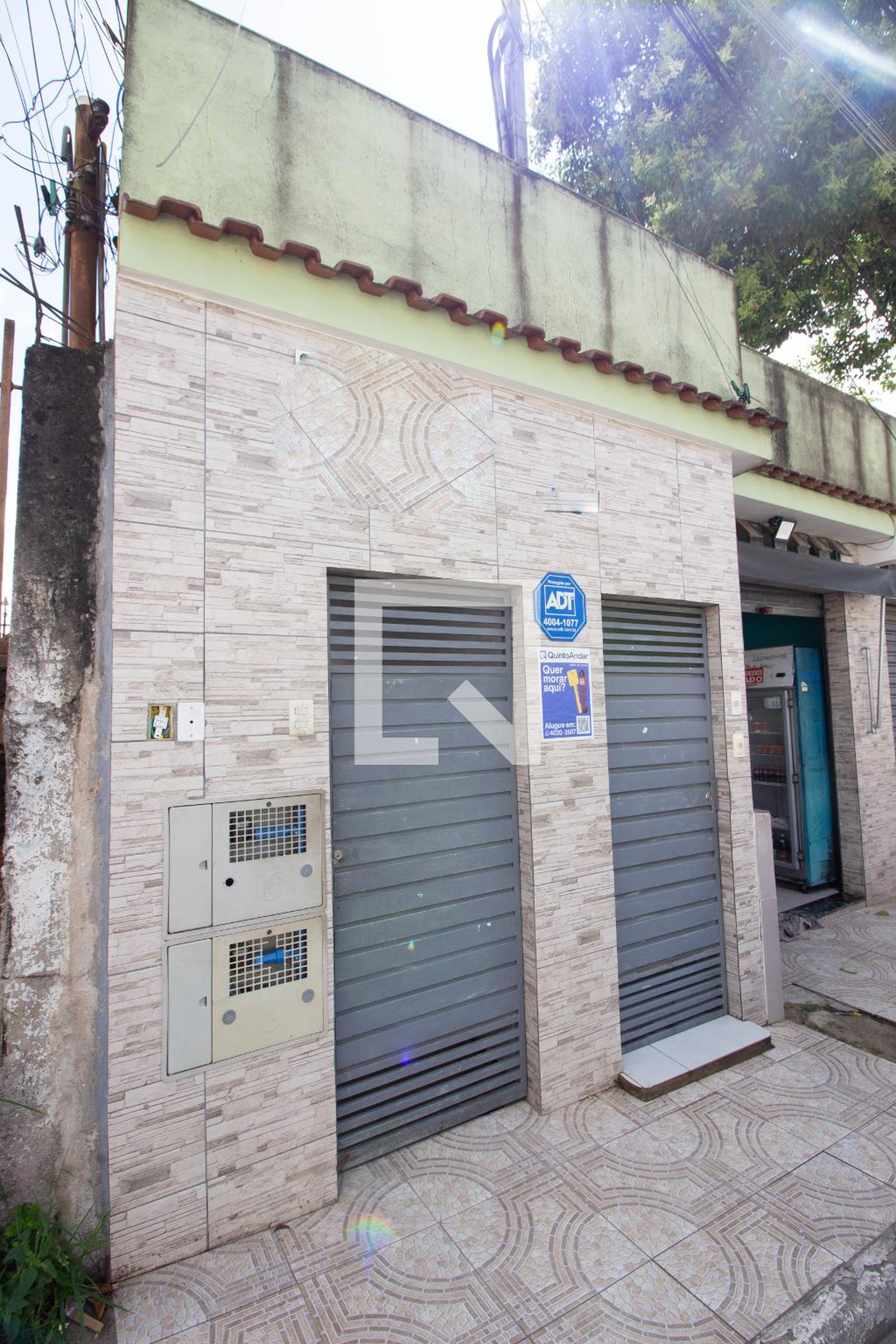 Fachada Condomínio em Rua Amanari, 112