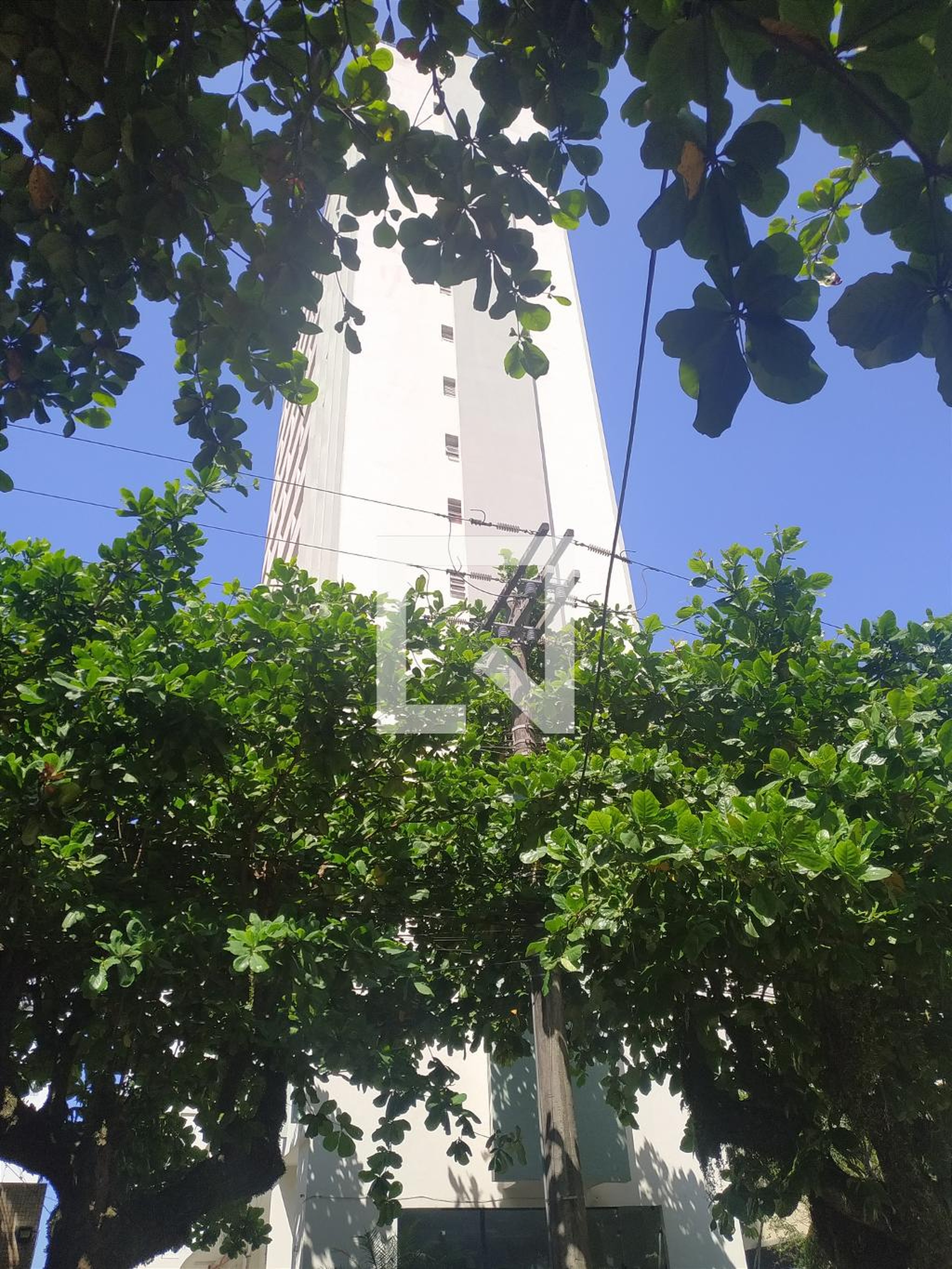 Fachada do Prédio Condomínio Miami