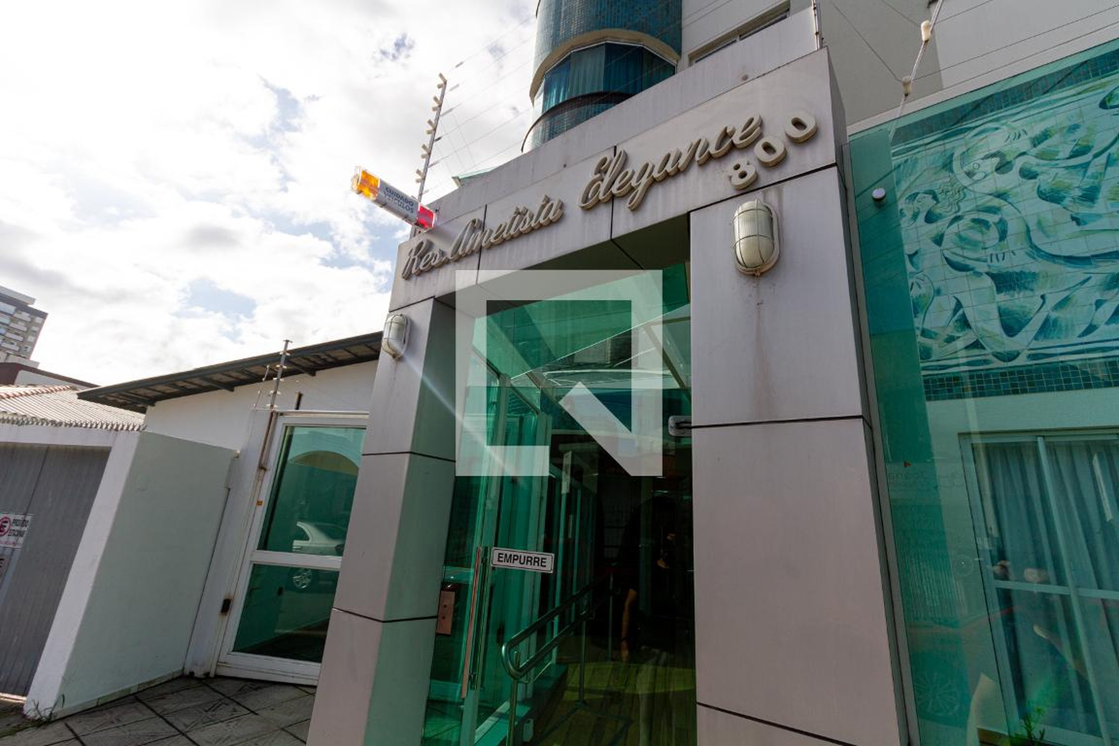 Hall de entrada - Residencial Ametista Elegance