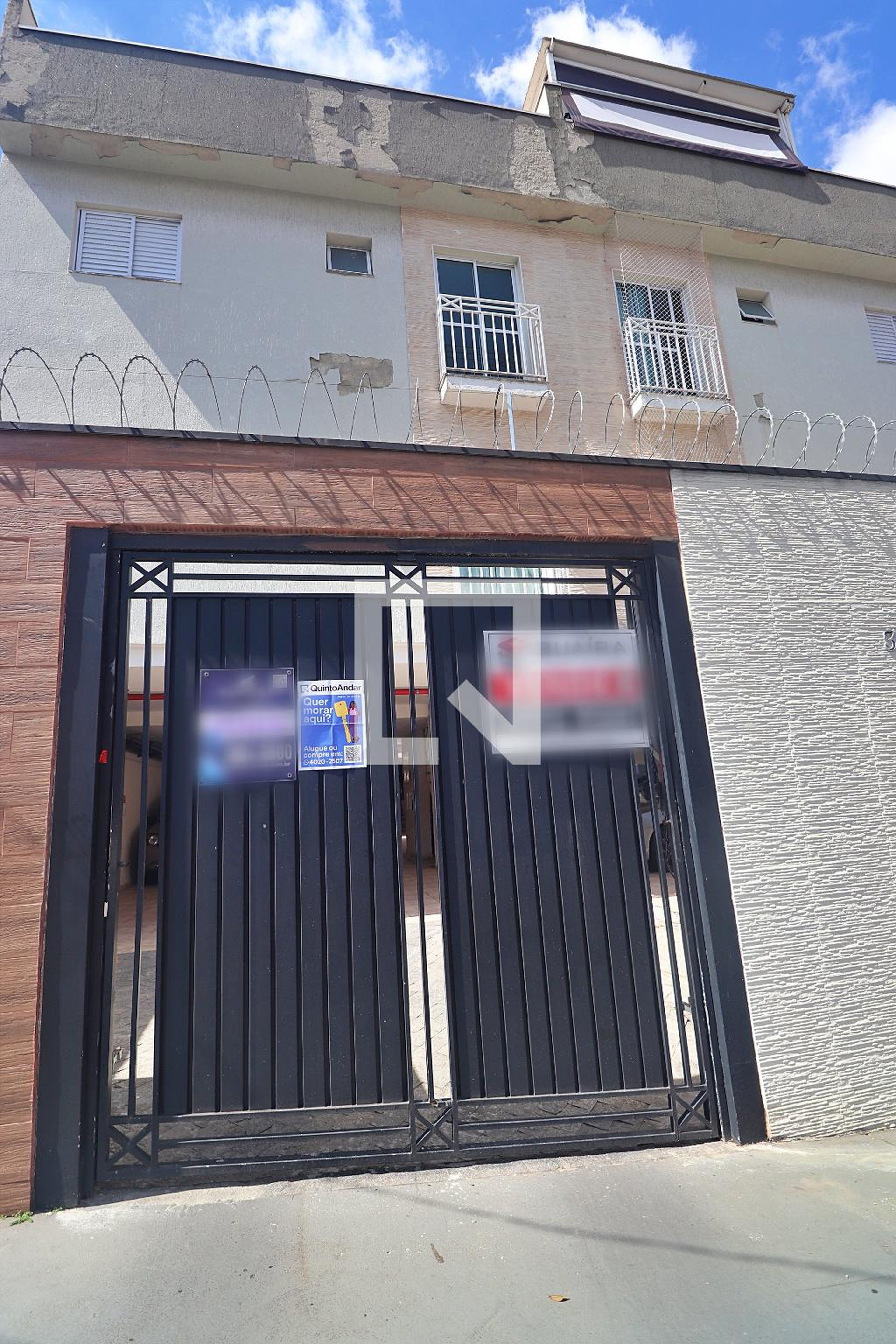 Fachada Condomínio em Rua Estônia, 32