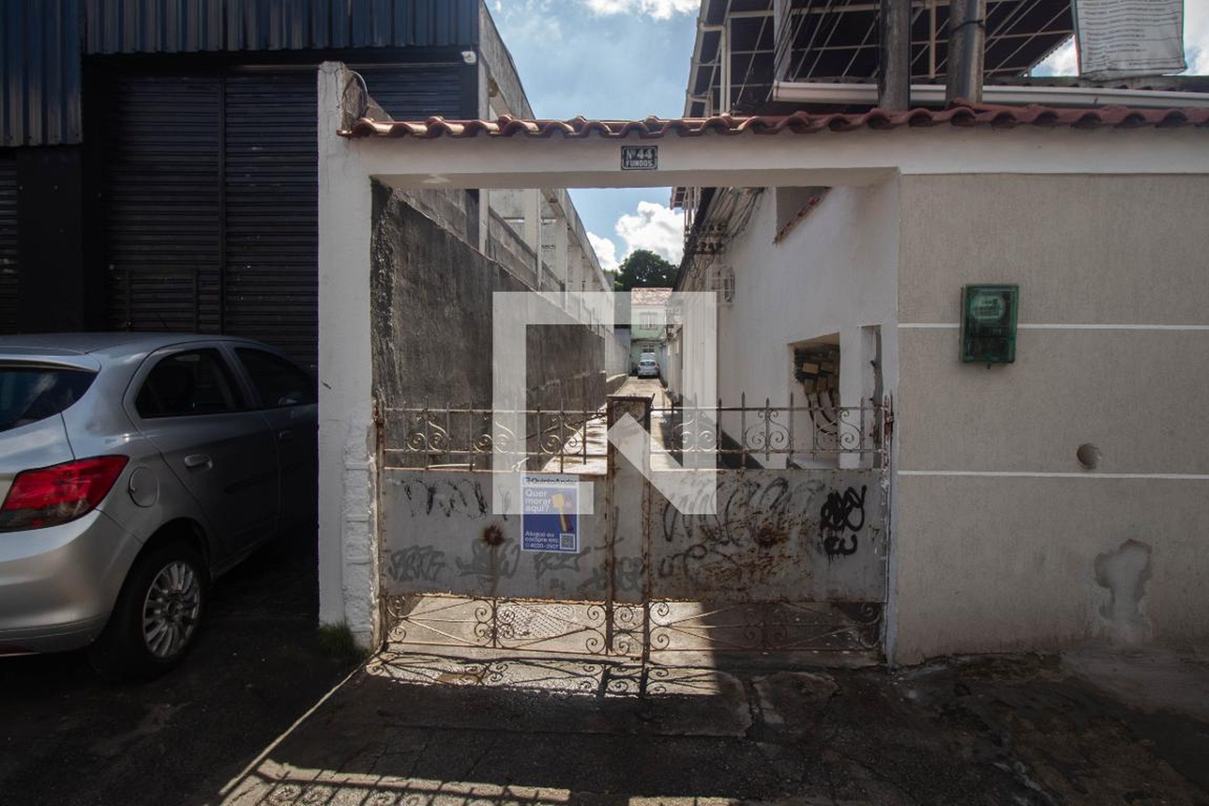 Fachada Condomínio em Rua Apiaí, 44