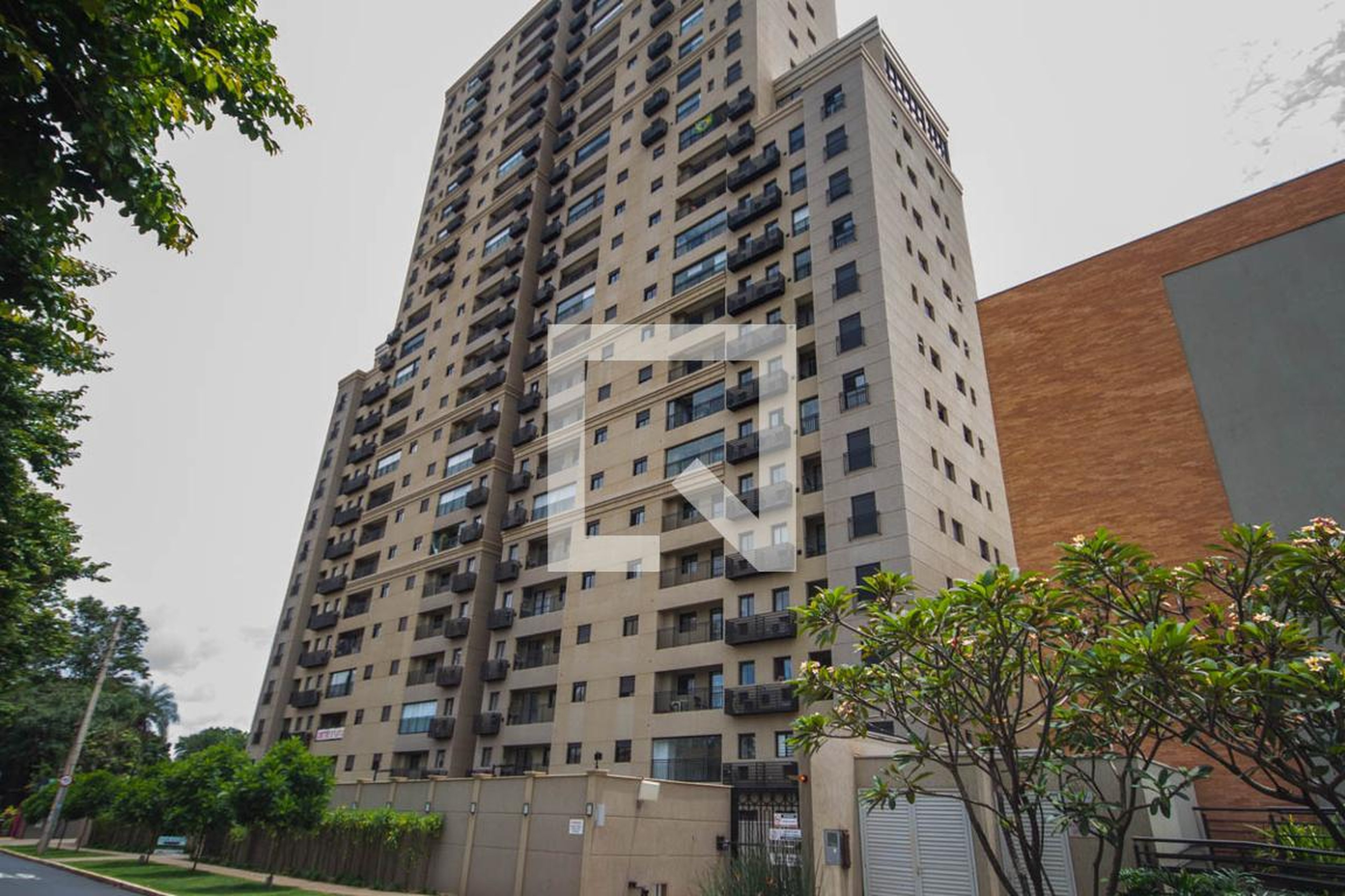 Fachada do condomínio Condomínio Varanda Botânico