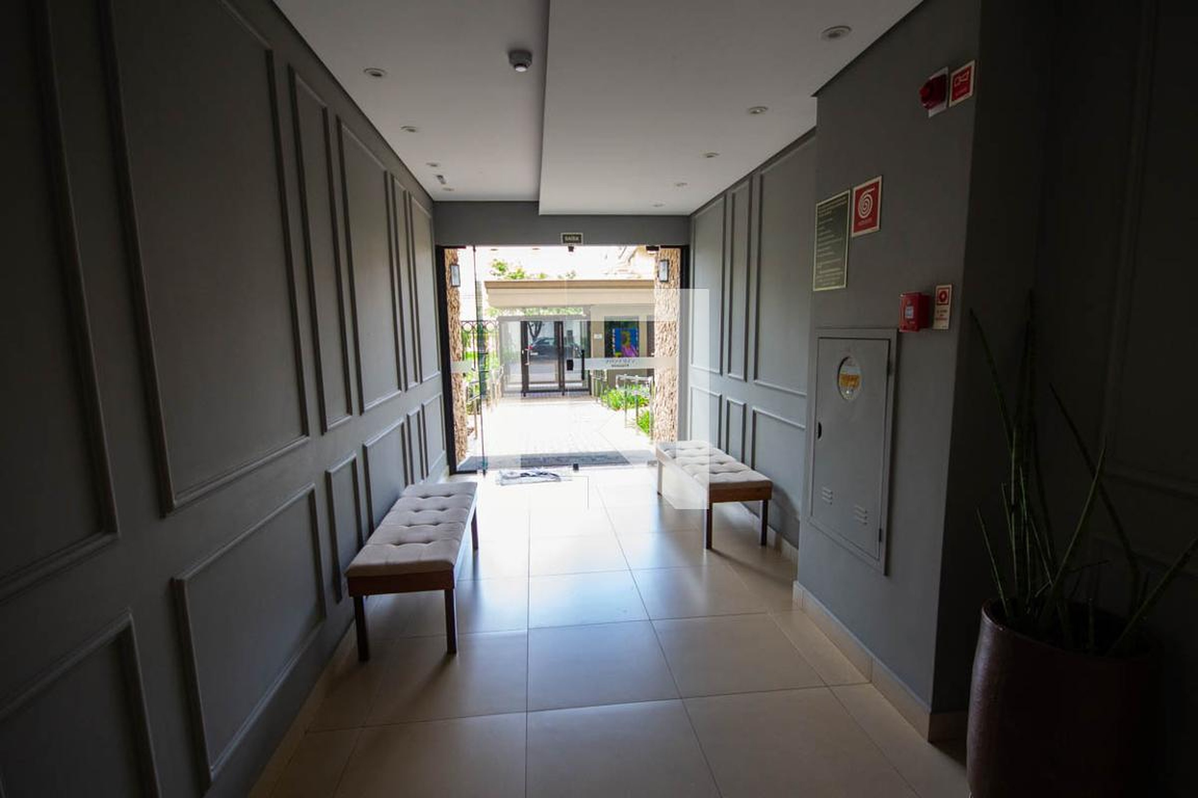 Hall de entrada - Varanda Botânico