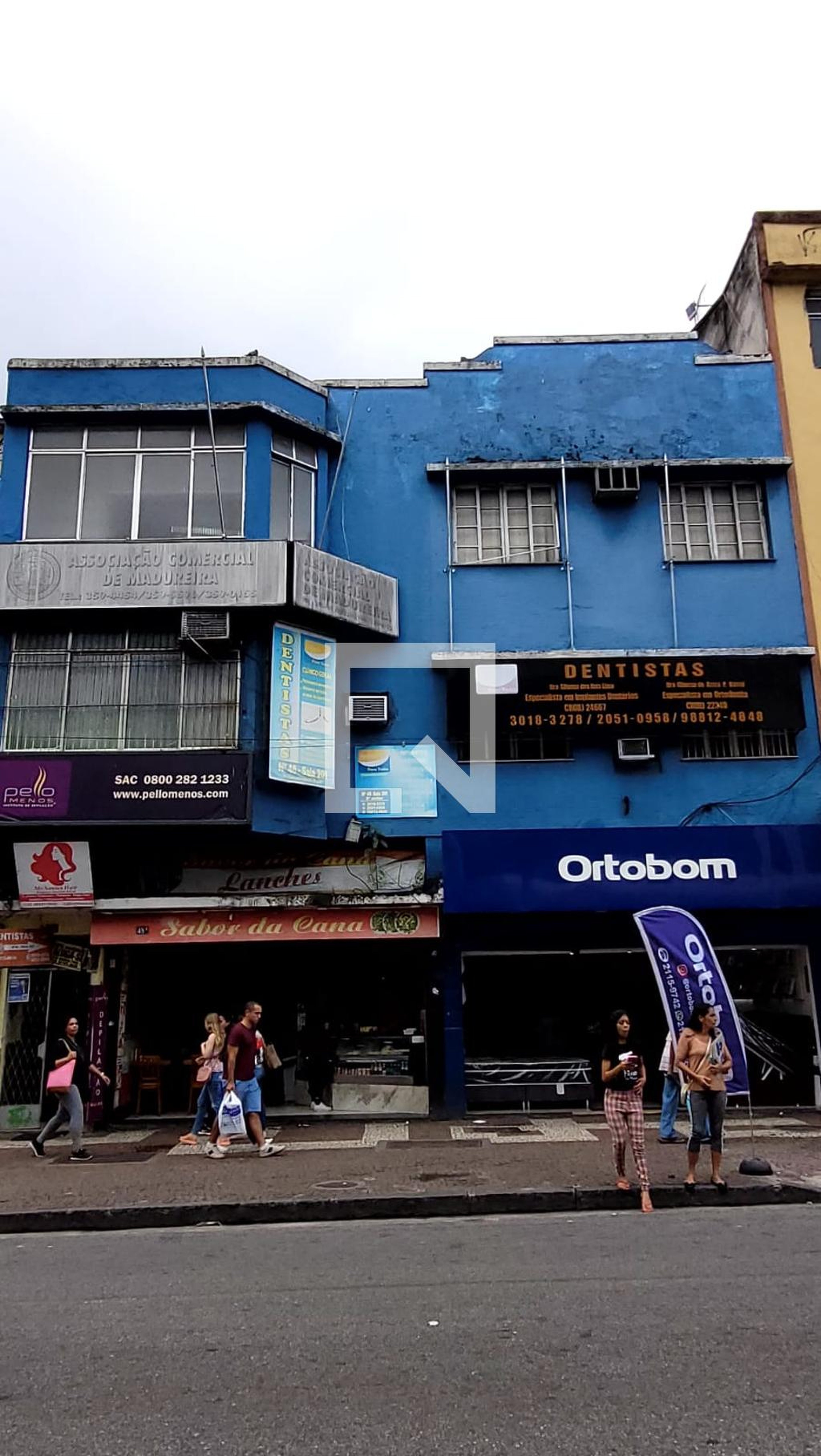 Fachada Edifício Estrada do Portela