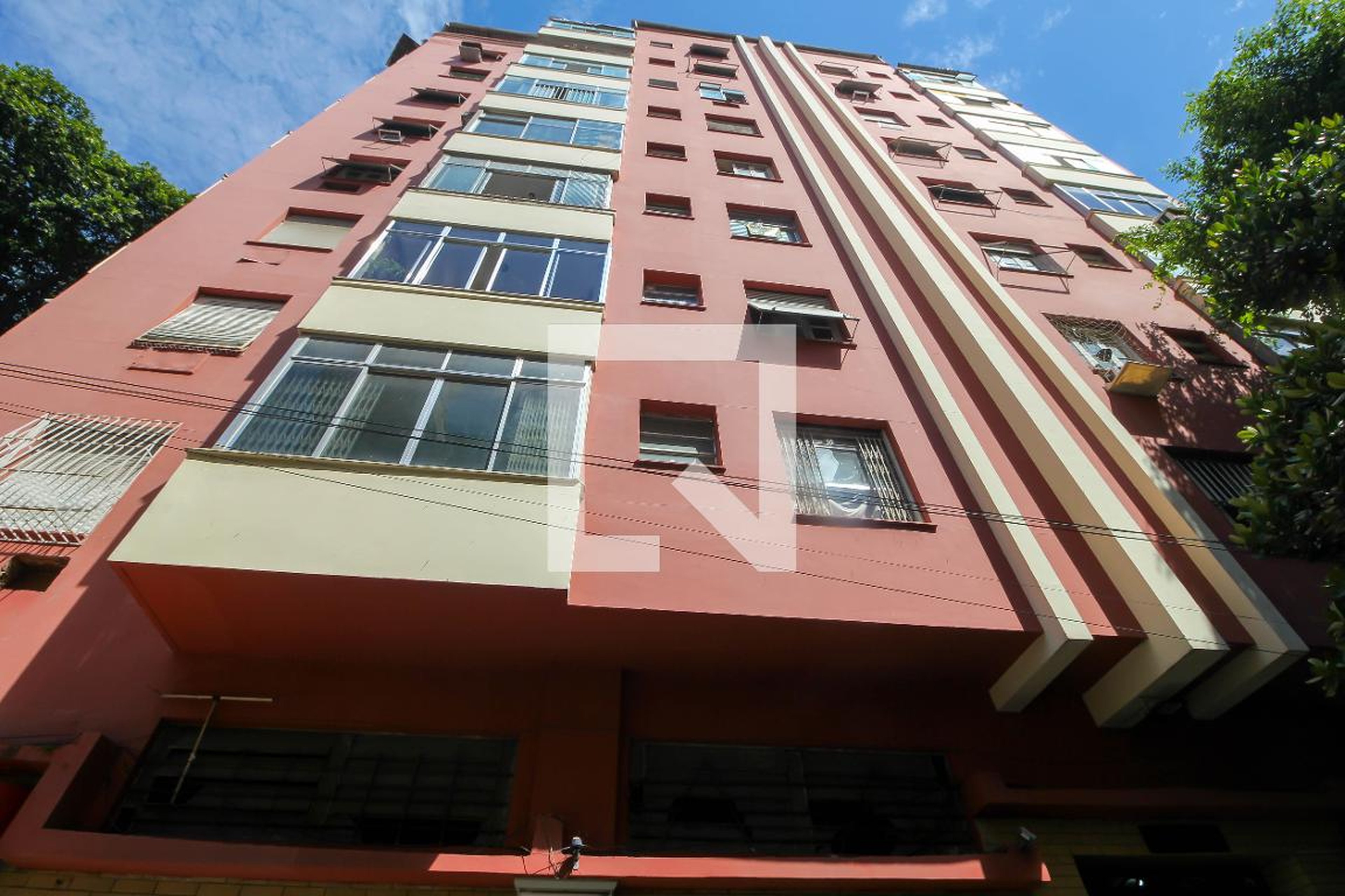 Fachada do Prédio Condomínio Jati