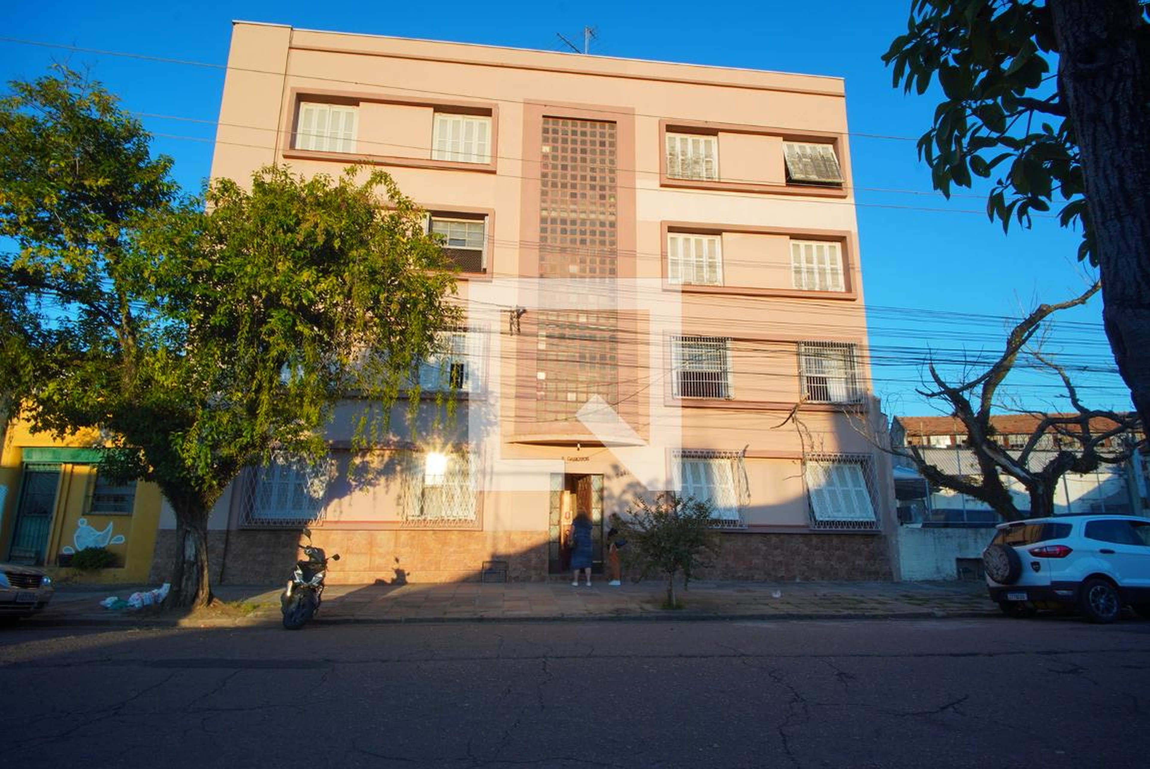 Fachada Condomínio em Rua Santos Dumont, 621