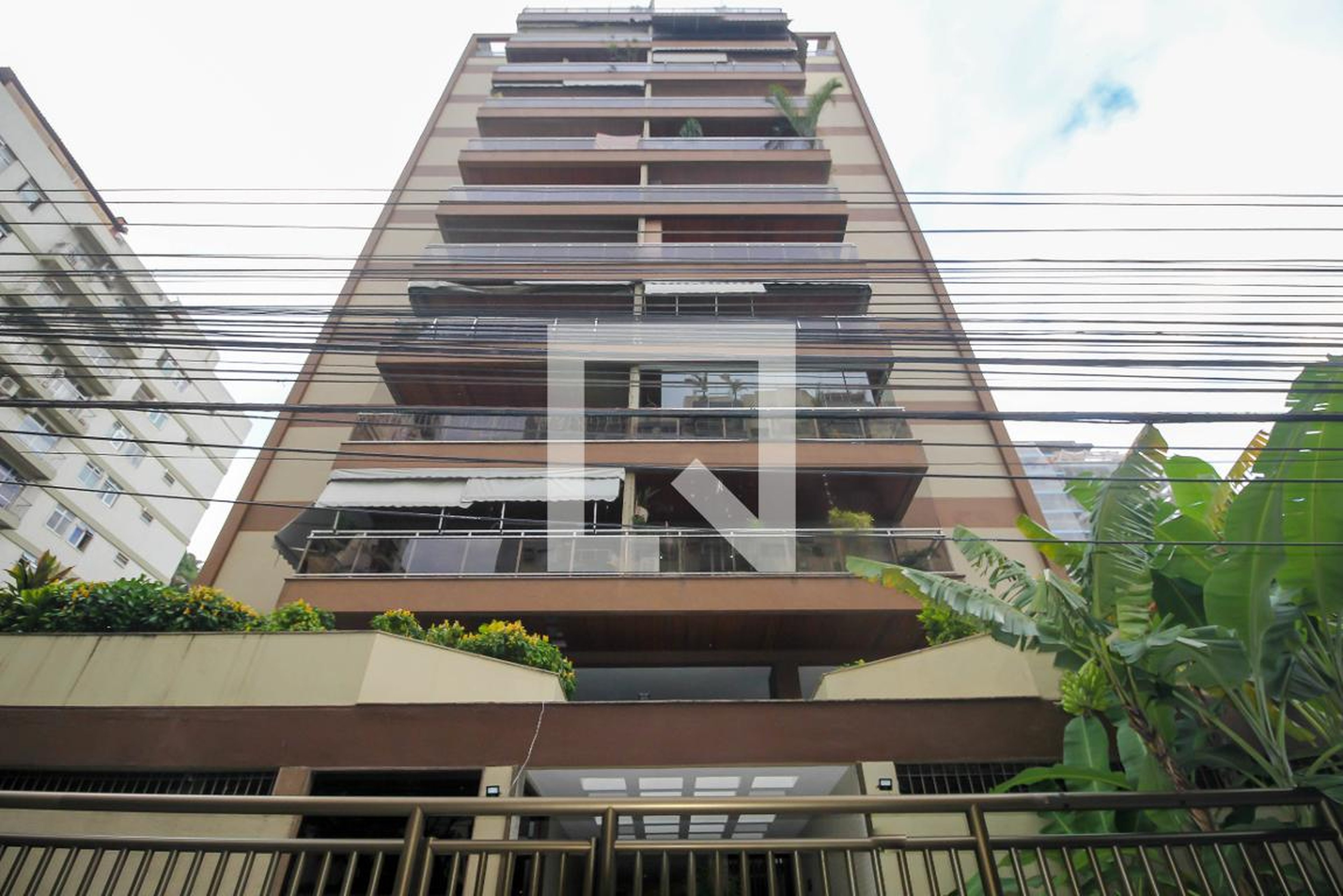 Fachada do Prédio Edifício Conde Aparício