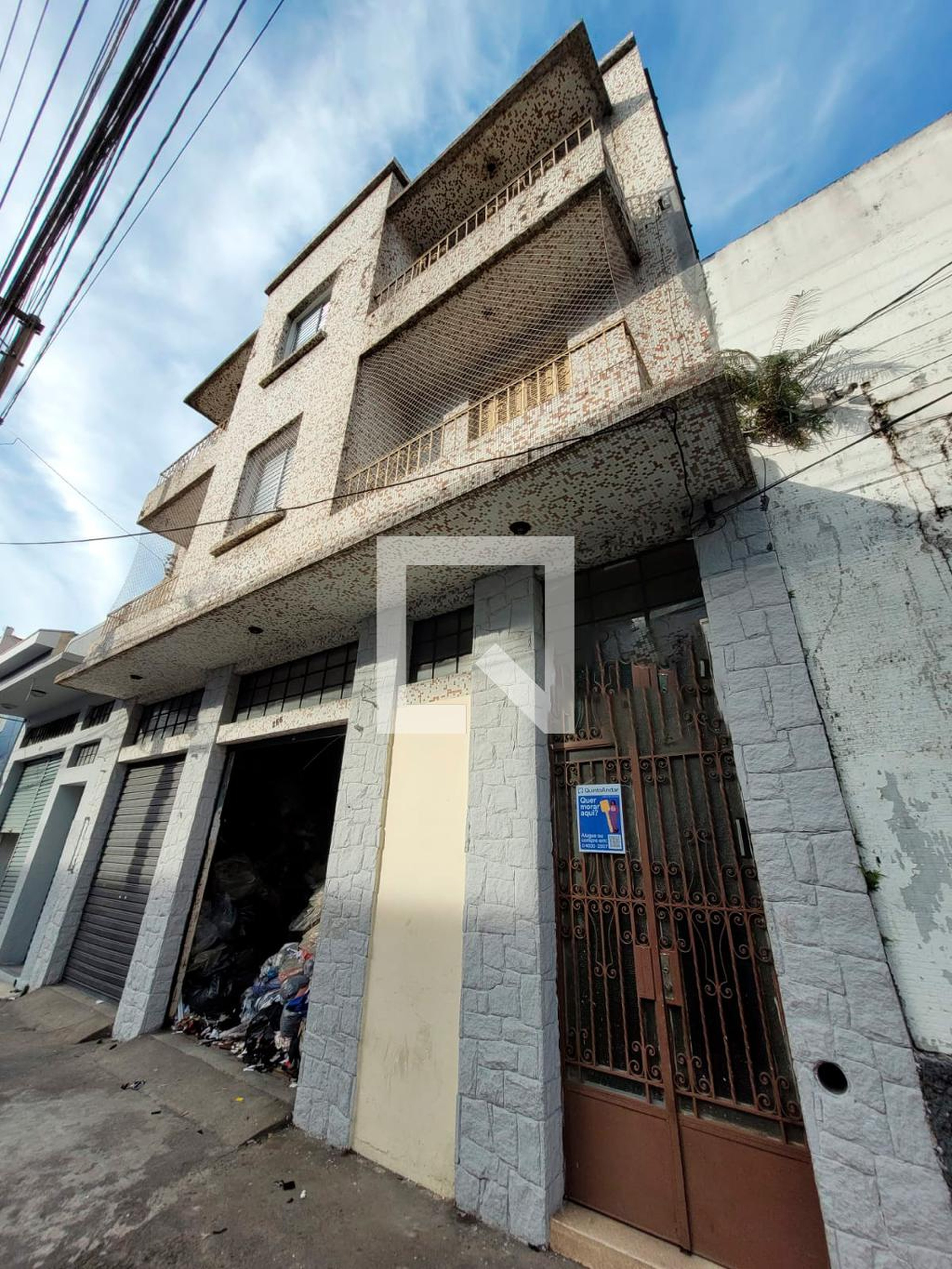 Fachada do Prédio Condomínio em Rua Gonçalves Dias, 260