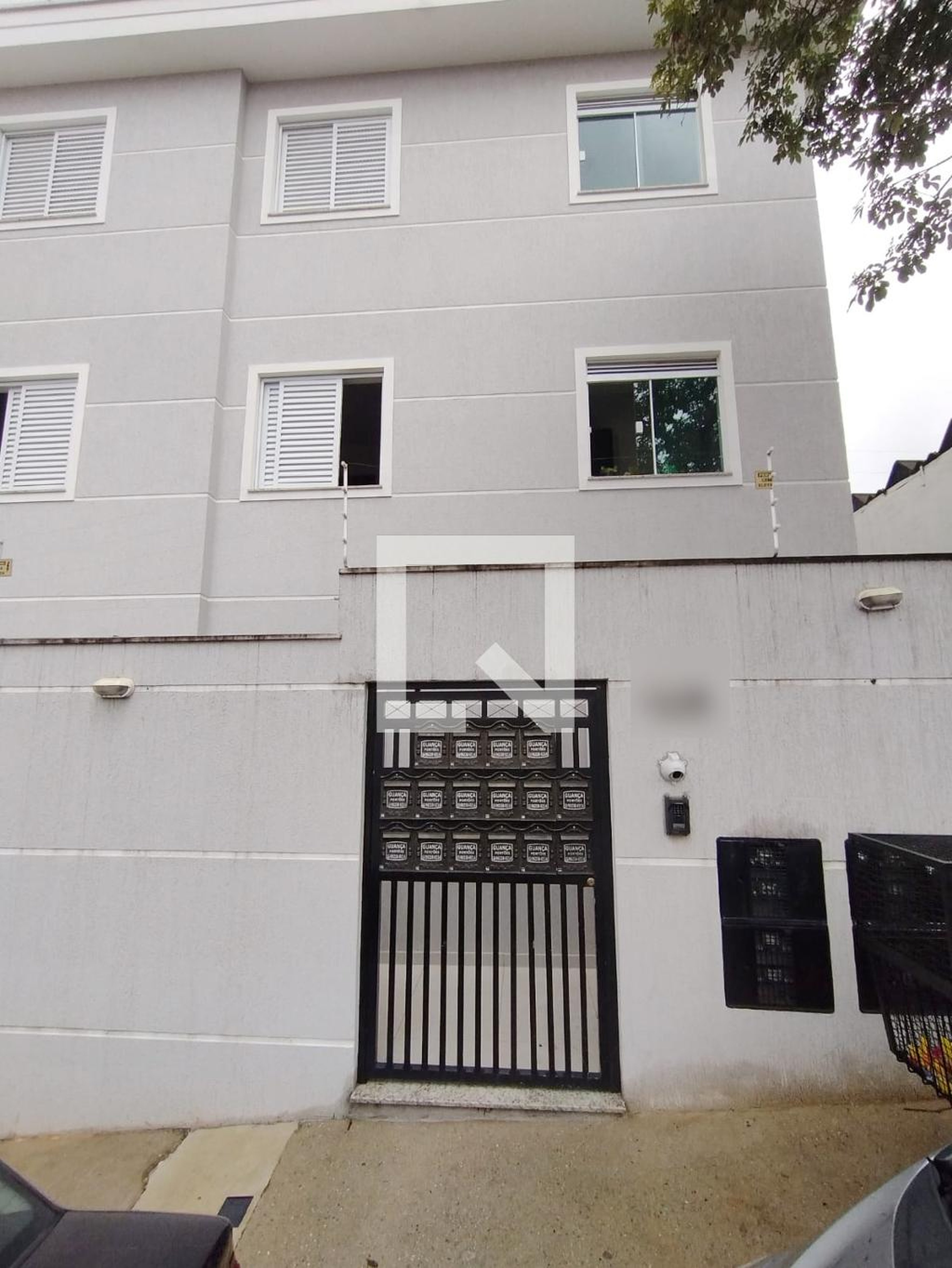 Fachada Condomínio em Rua João de Ledesma, 158