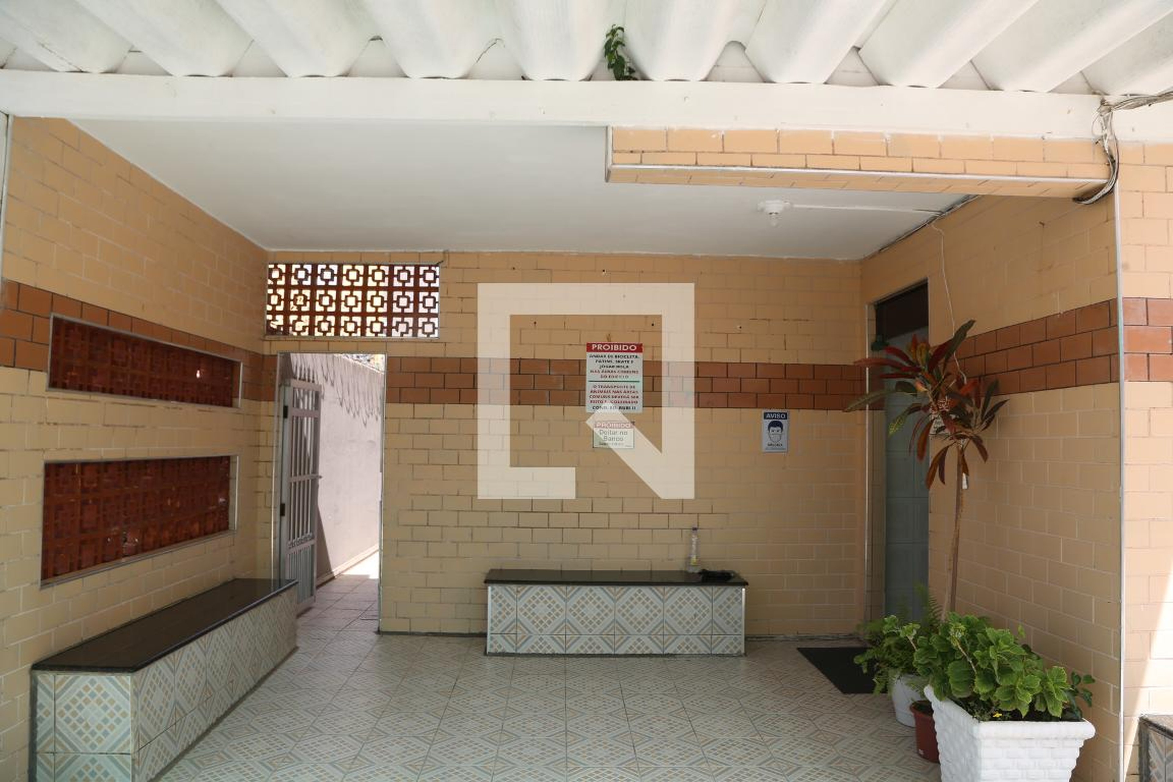 Entrada - Edifício Rubi II