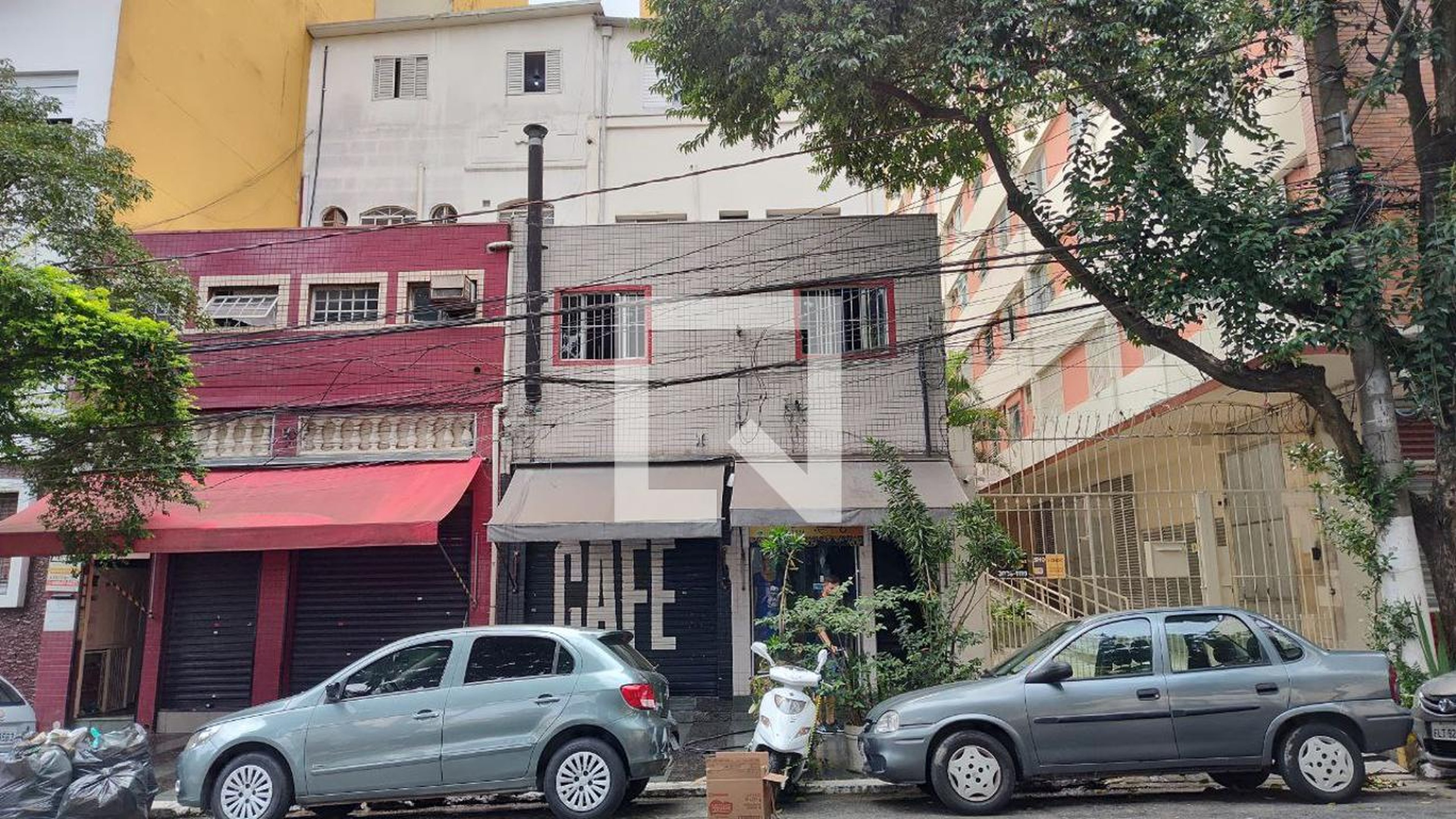 Fachada do Prédio Condomínio em Rua Conselheiro Nébias, 1278