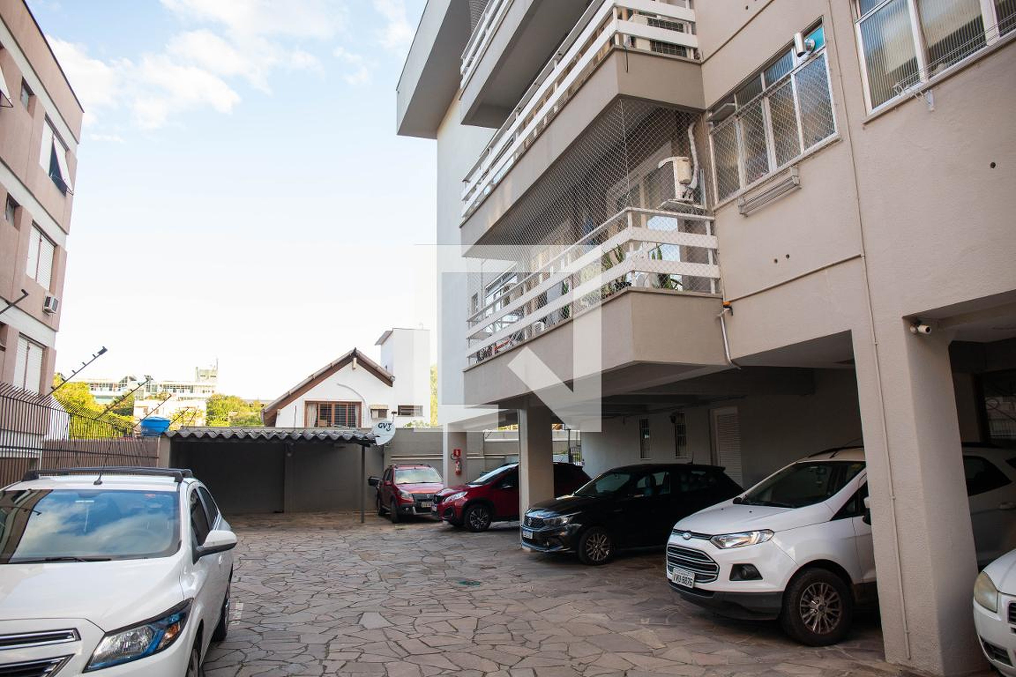 Estacionamento - Edifício Angelo Crivelaro