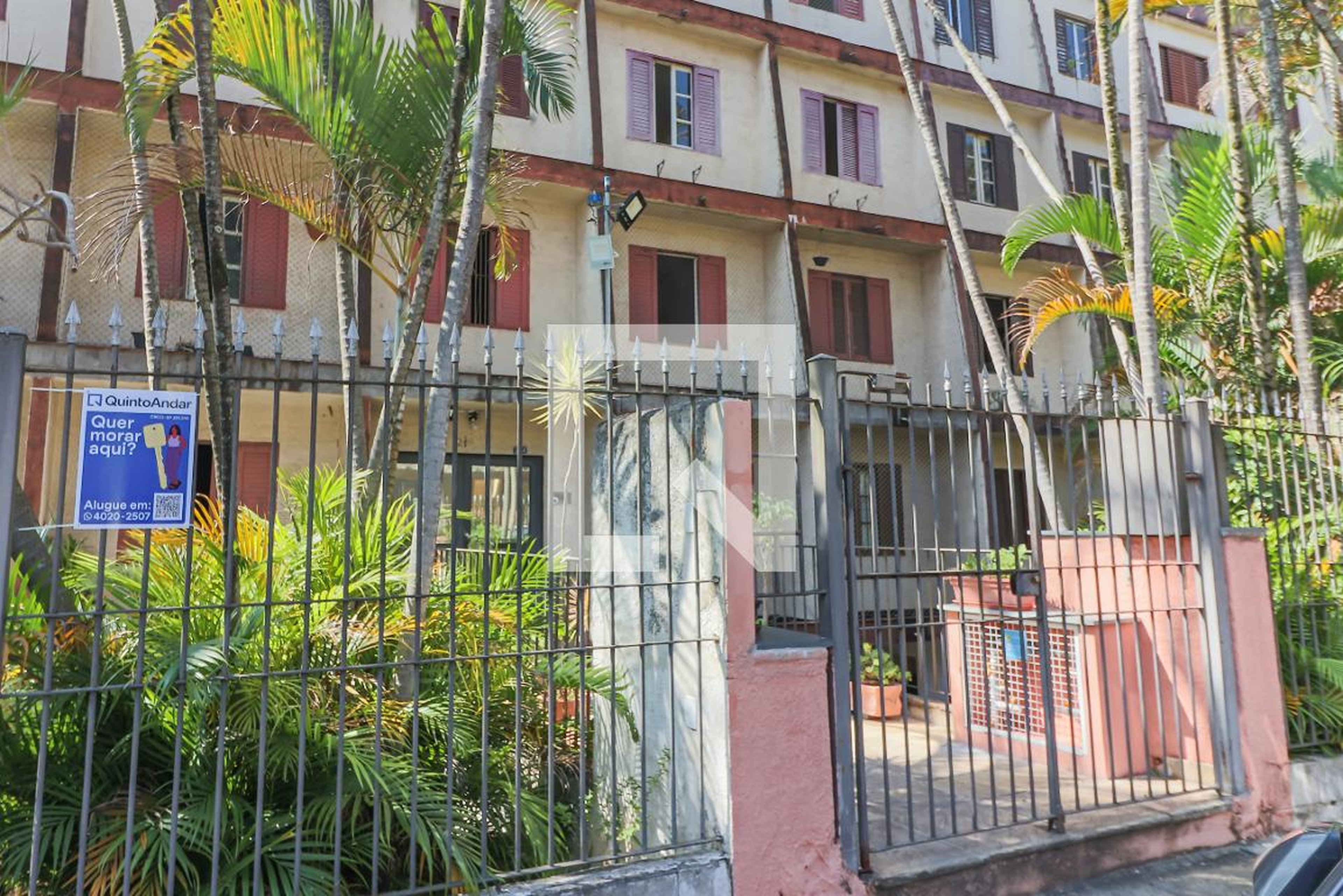 Fachada do Condomínio Condomínio Margarida Castorino Alves de P