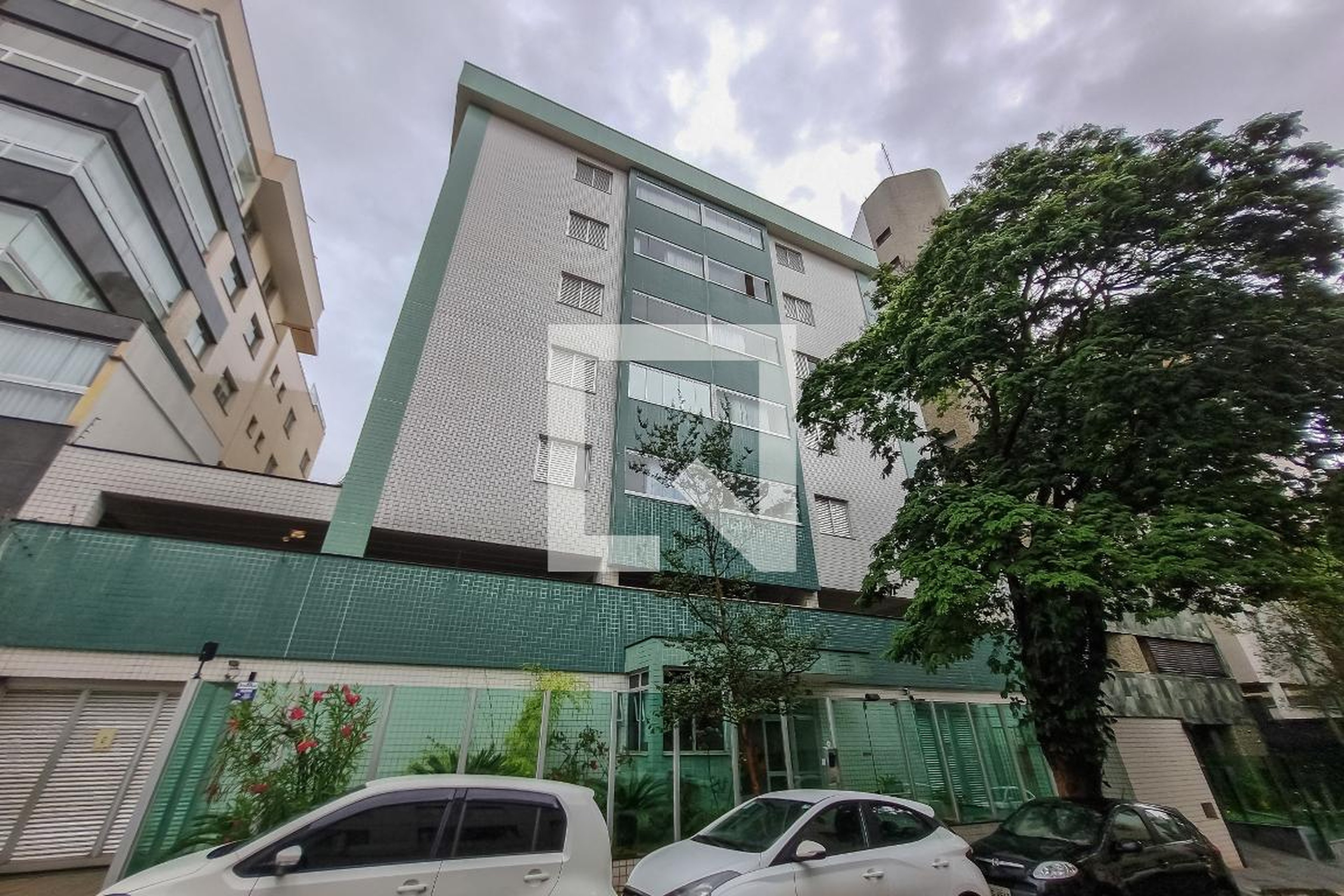 Fachada Condomínio em Rua Marquês de Maricá, 81