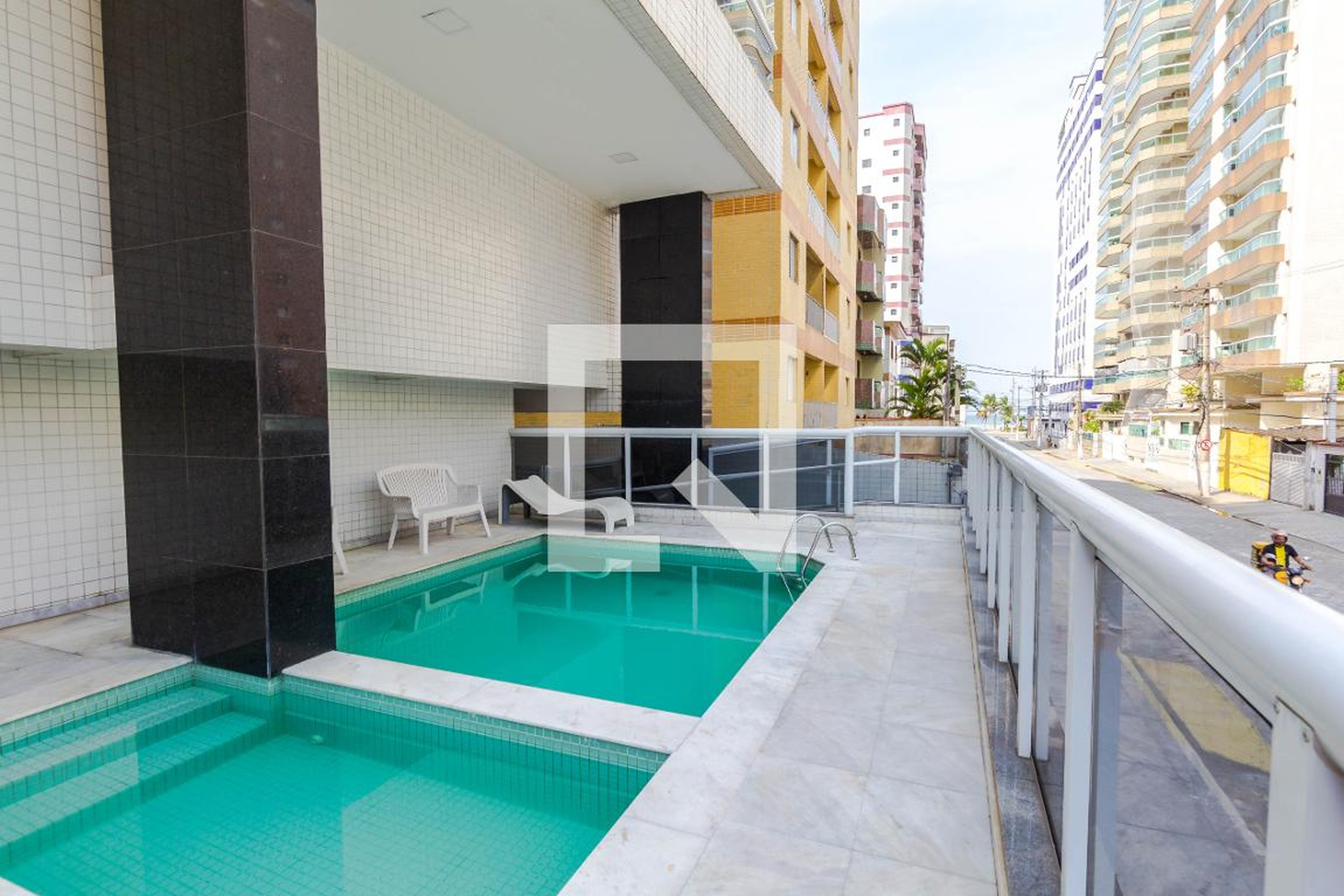 Piscina - Rio D`ouro XIII