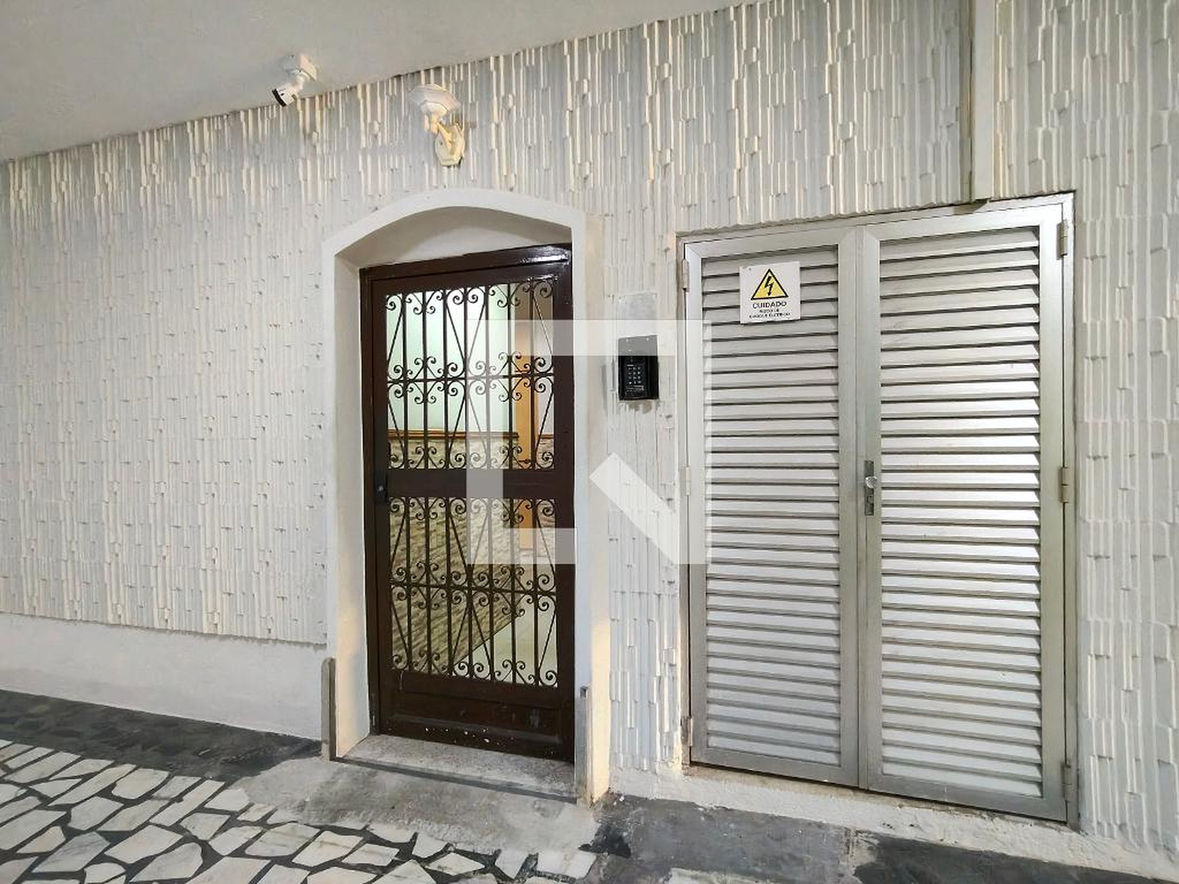 Área comum - Maison Kalusi