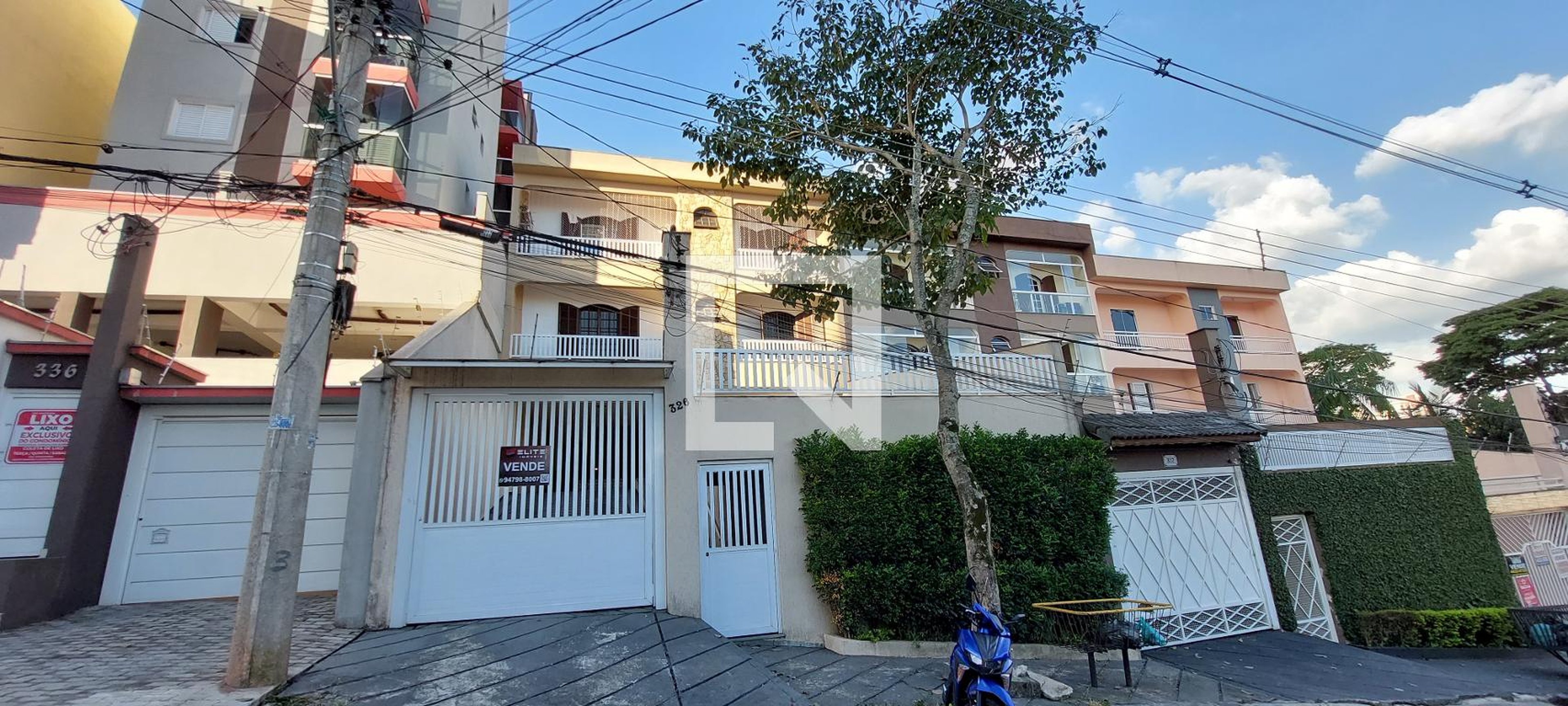 Fachada do Prédio Condomínio em Rua Jequitinhonha, 326